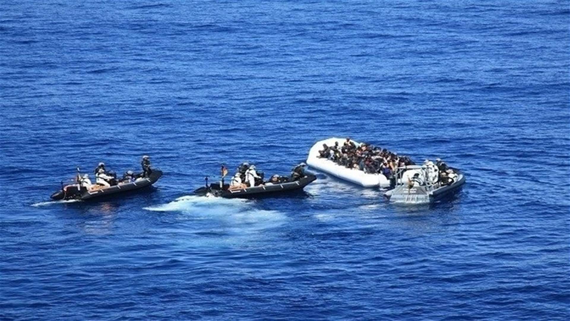وفاة ستة مهاجرين إثر انقلاب زورقهم قبالة السواحل الجزائرية