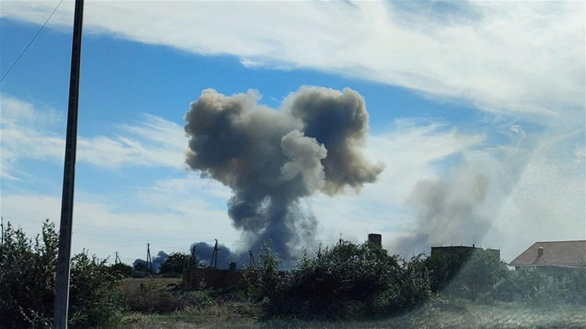 وزير اوكراني: الانفجارات في شبه جزيرة القرم قد تكون ناجمة عن سجائر كانت لا تزال مشتعلة