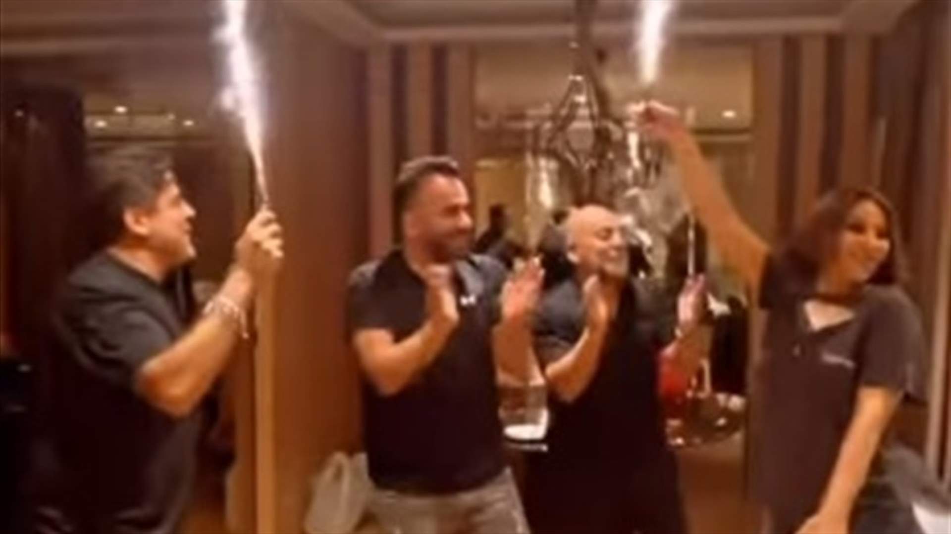 وائل كفوري يحتفل مع اليسا بعيد ميلاد مدير أعماله... فيديو عفوي من الكواليس