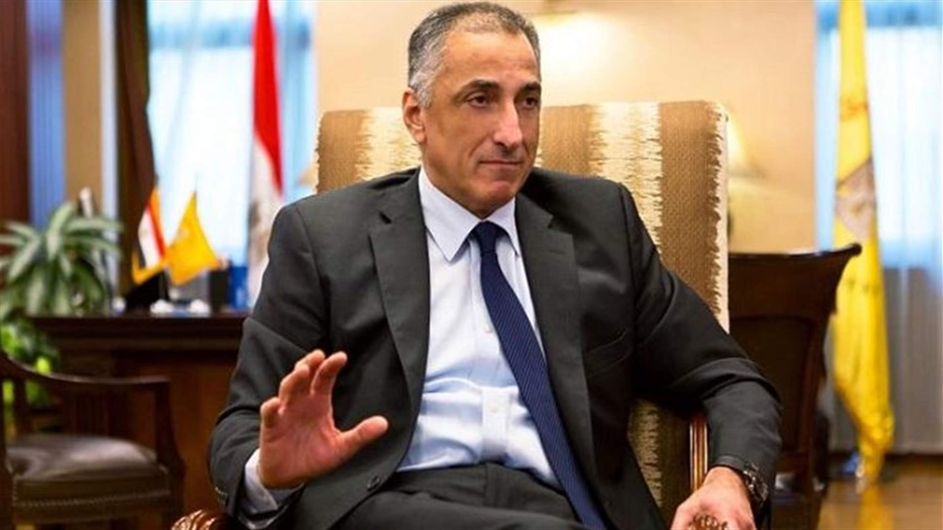 محافظ البنك المركزي المصري يستقيل من منصبه ويُعين مستشارا للسيسي