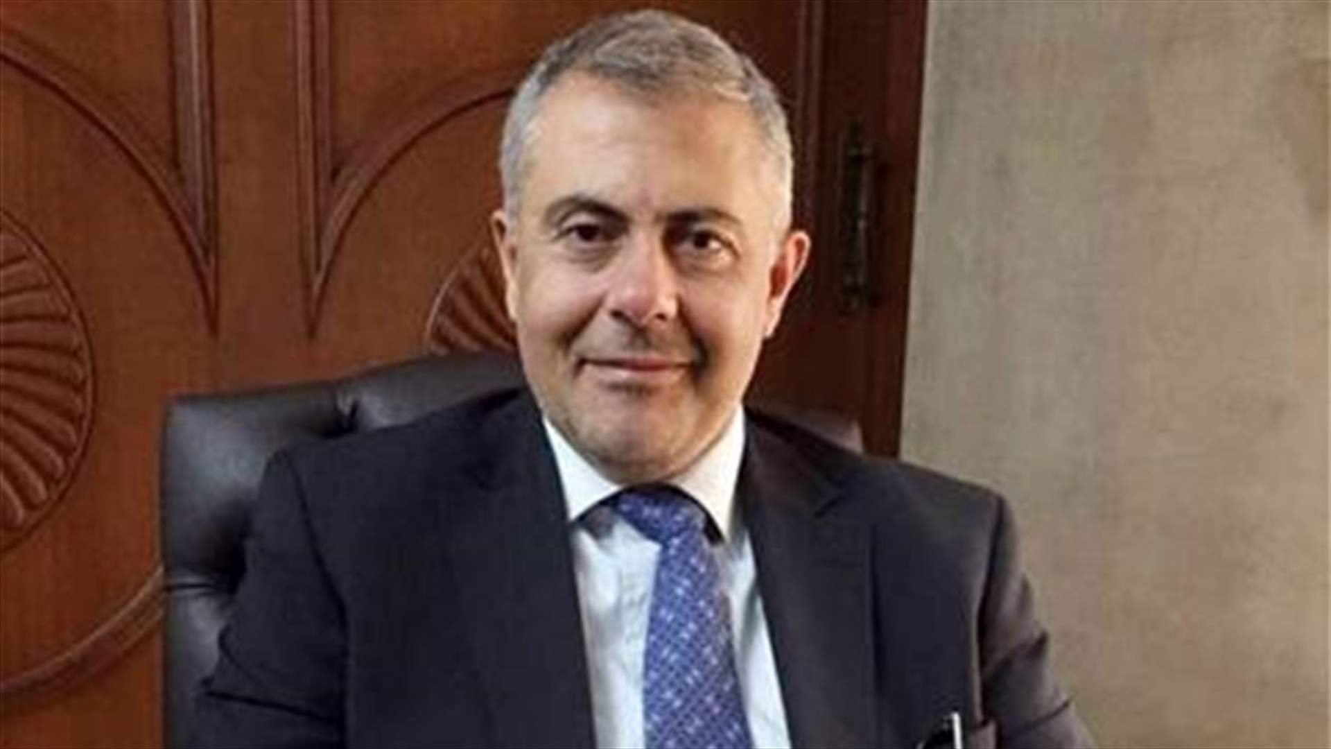 عبود طالب أصحاب مولدات الكهرباء ومستثمريها في بيروت بالإمتناع عن إستعمال أعمدة الكهرباء والإنارة البلدية لتمديد الشبكات الكهربائية