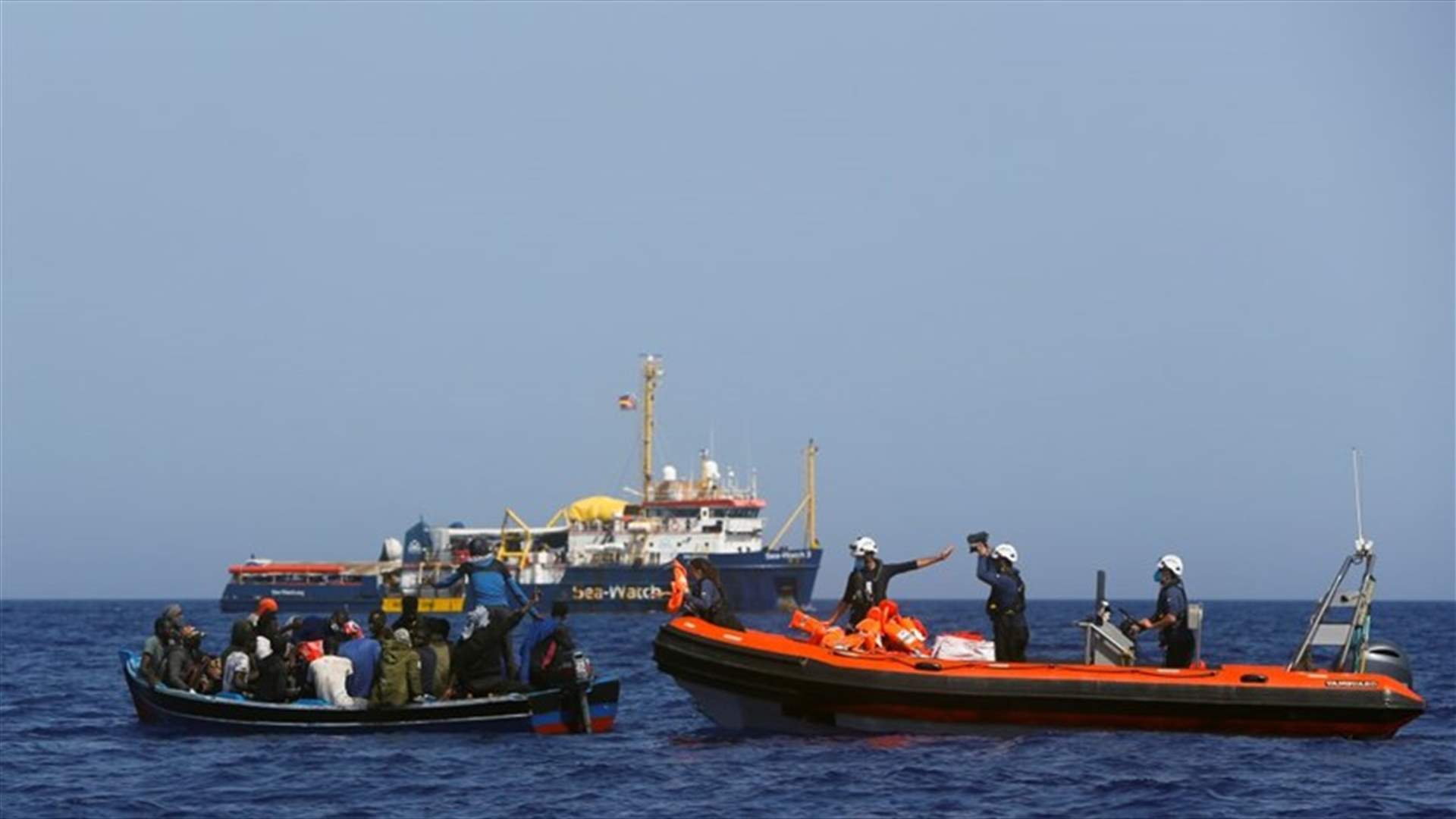 إنقاذ نحو 270 مهاجرا في البحر المتوسط منذ الخميس