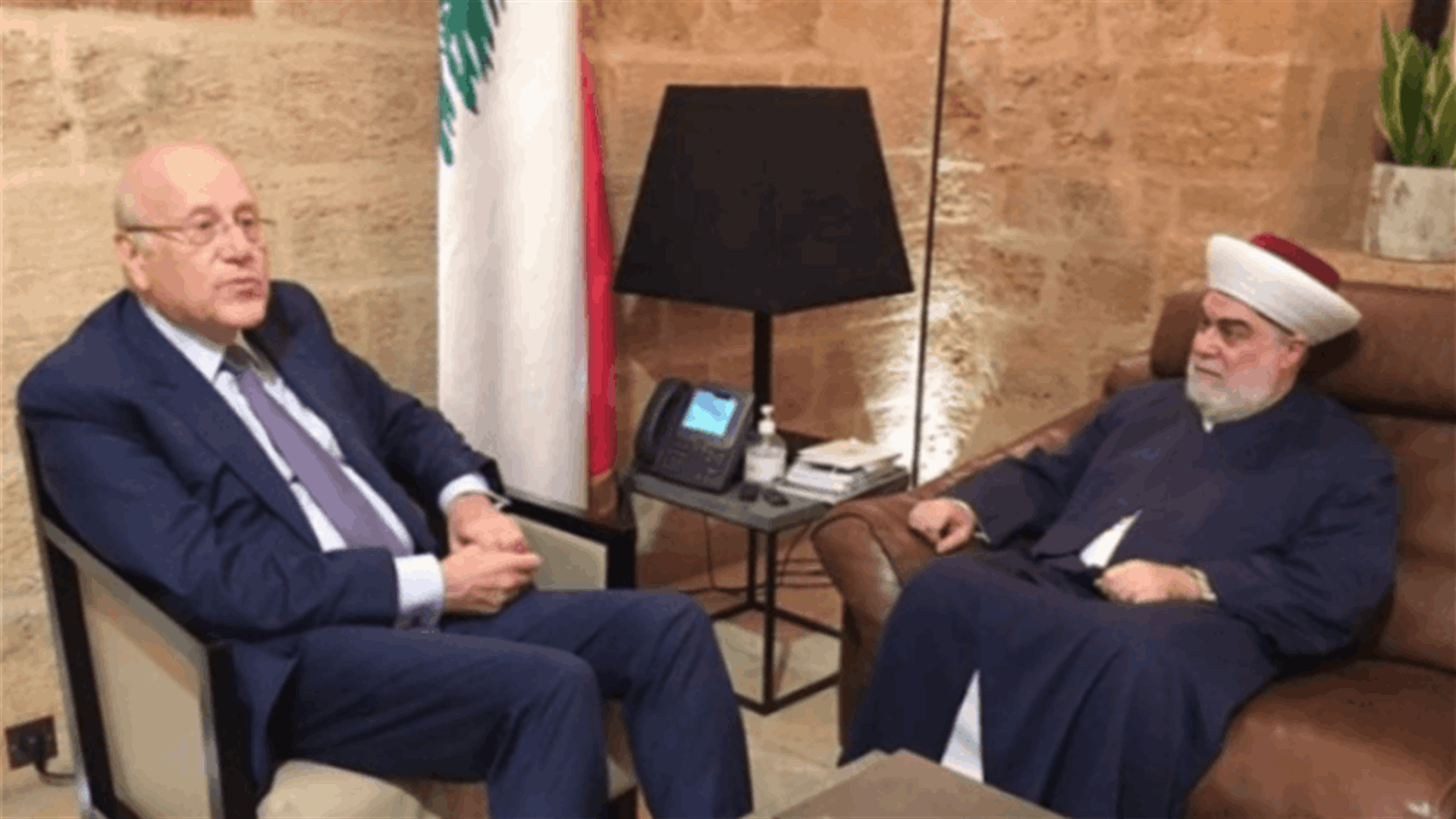 ميقاتي عرض مع مفتي طرابلس الاوضاع العامة في مدينة طرابلس والتطورات السياسية