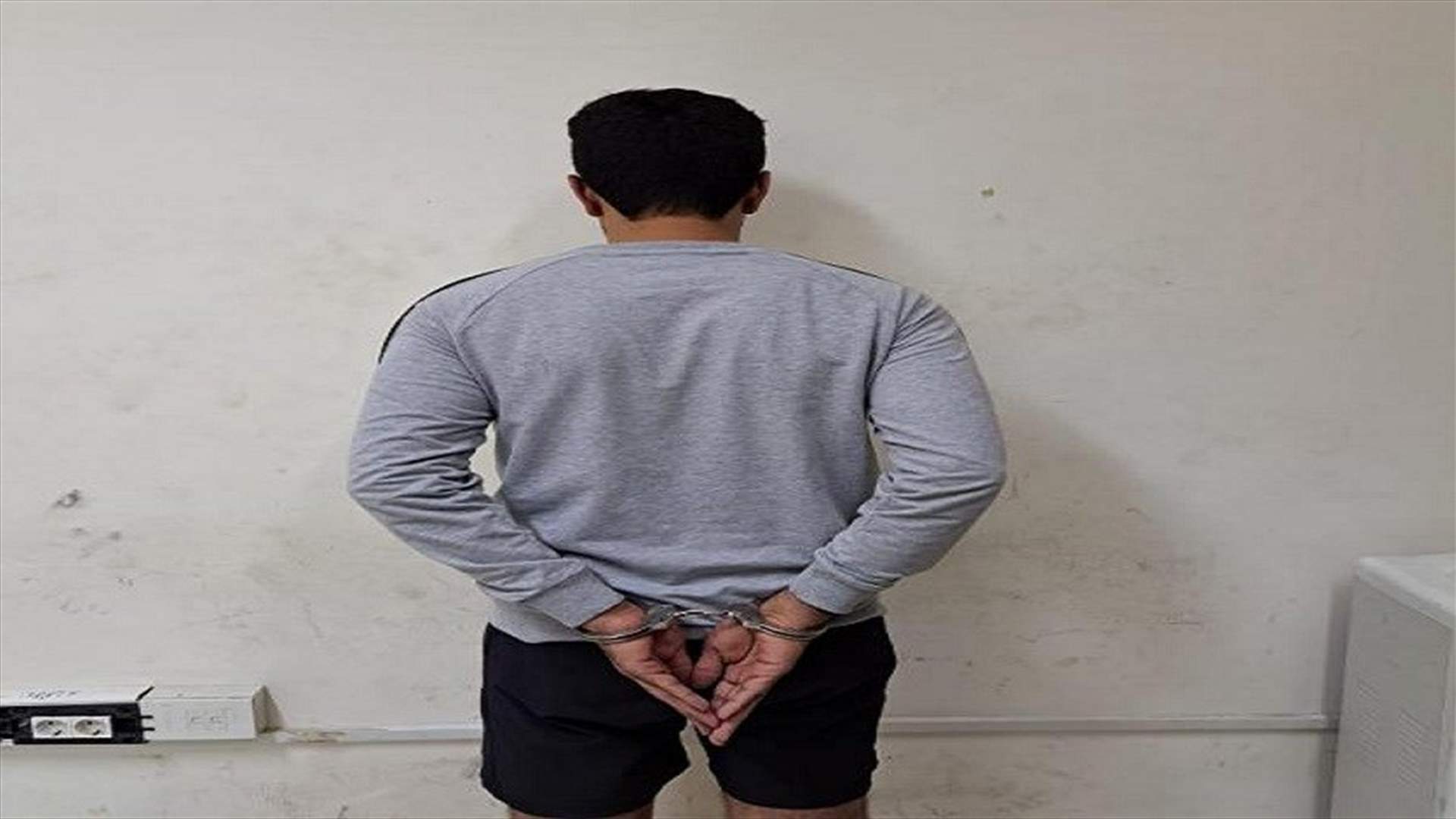 انتحل صفة ضابط أمن ومرافق احدى الشخصيات المهمة ونفّذ عملية احتيال... وشعبة المعلومات توقفه بكمين محكم!