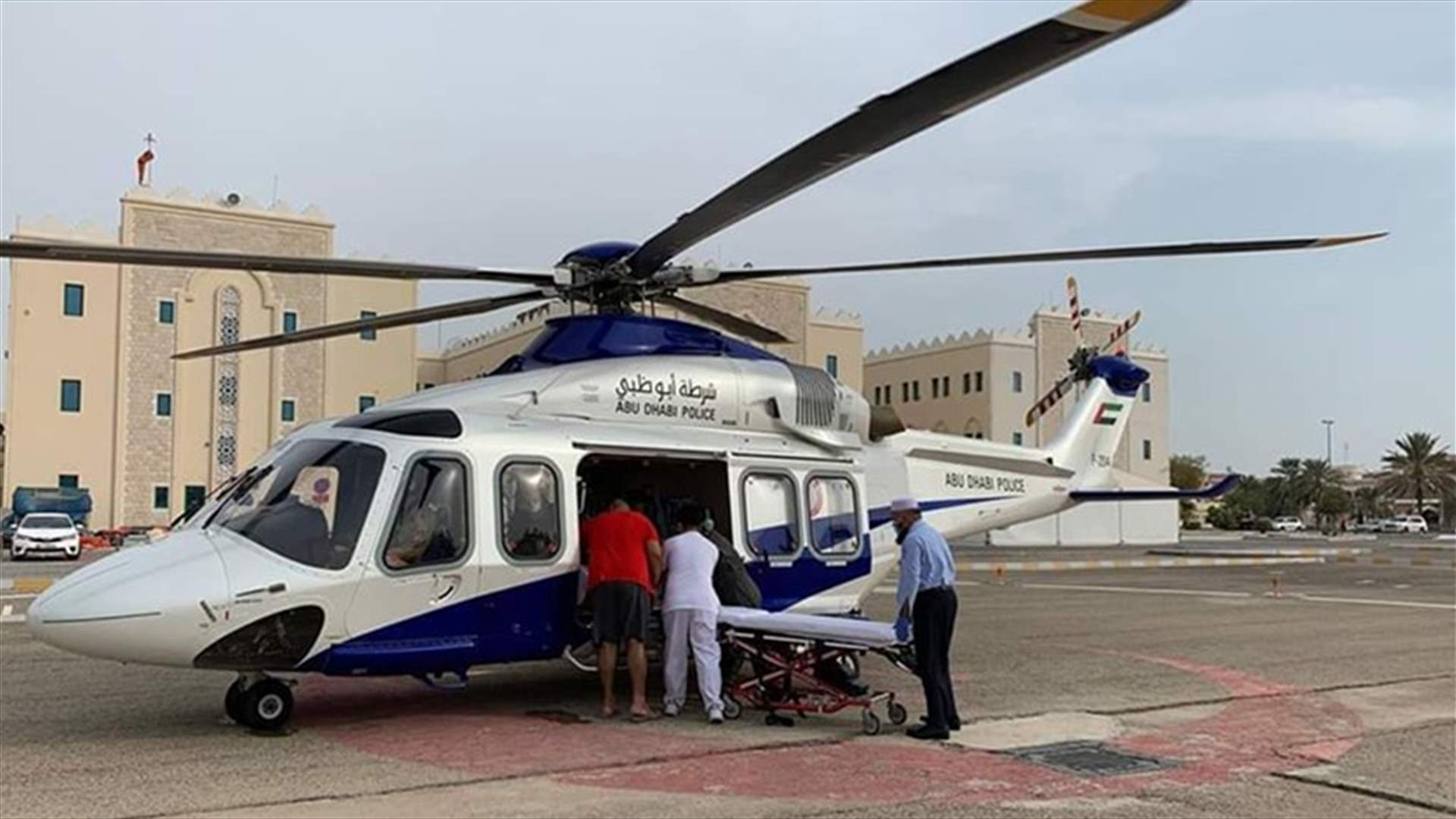 بسبب &quot;خلل فني&quot;... سقوط طائرة صغيرة في أبوظبي