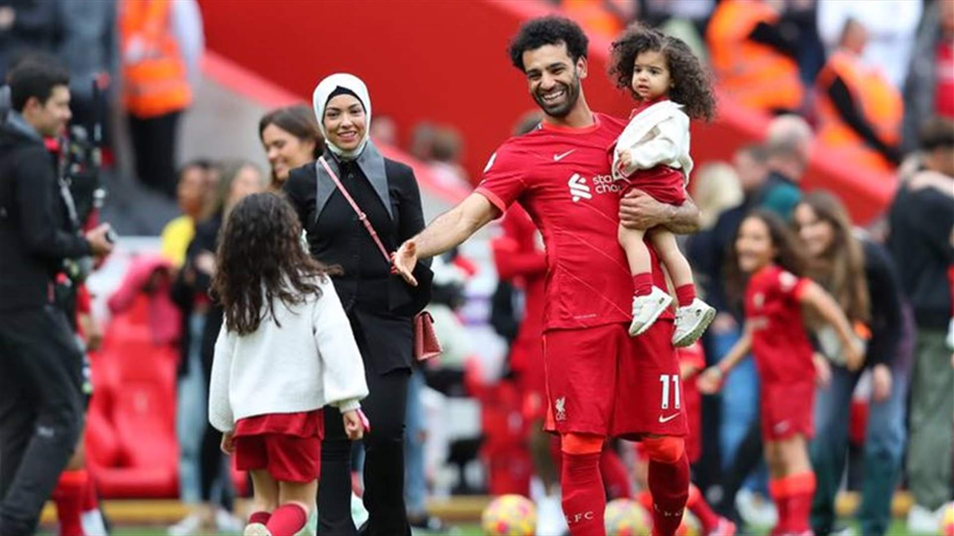 فيديو طريف... محمد صلاح يلعب مع ابنته الصغرى &quot;كيان&quot;