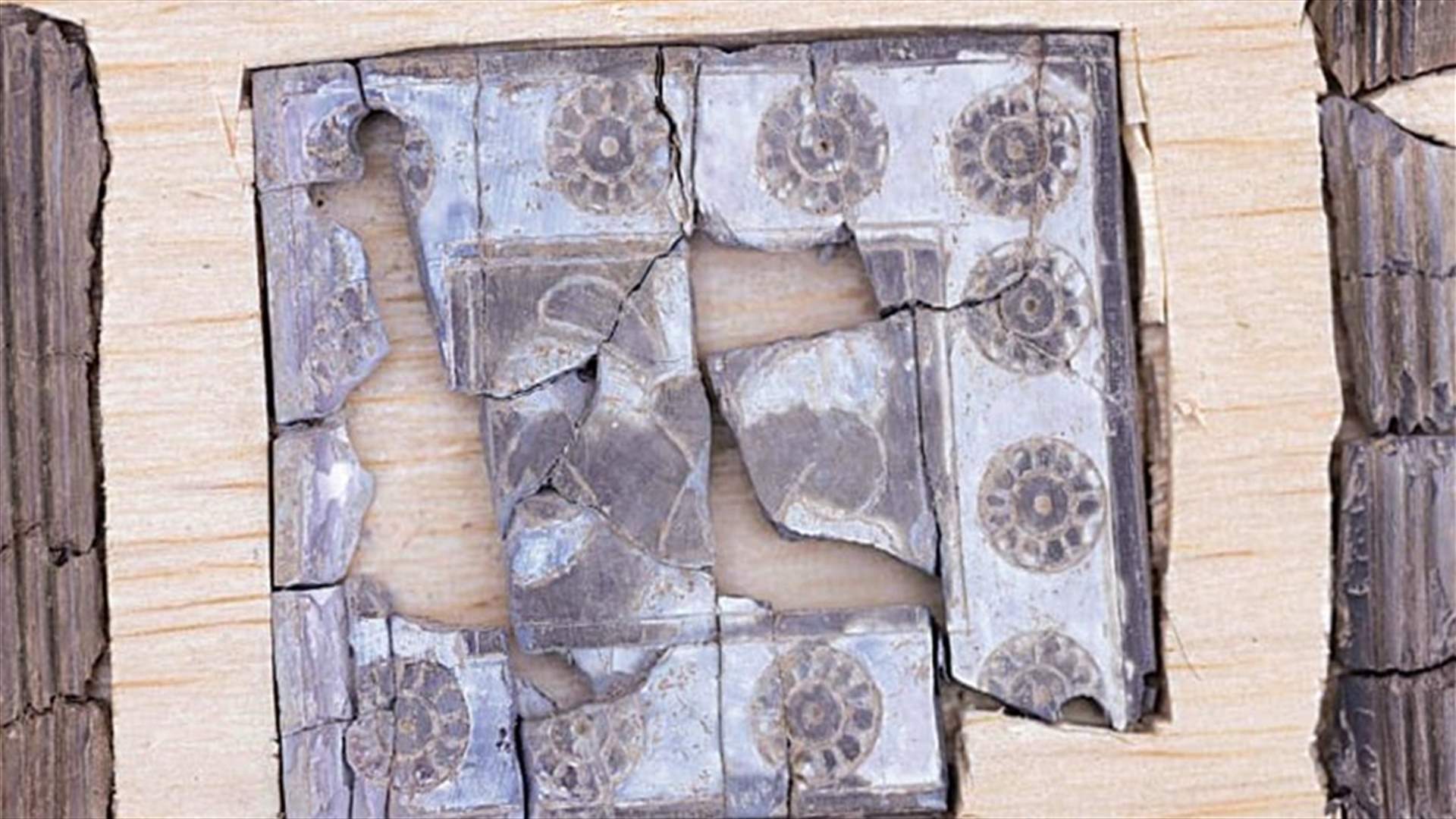 تعود للعصر الحديدي... اكتشاف قطع من العاج في قصر قديم في القدس