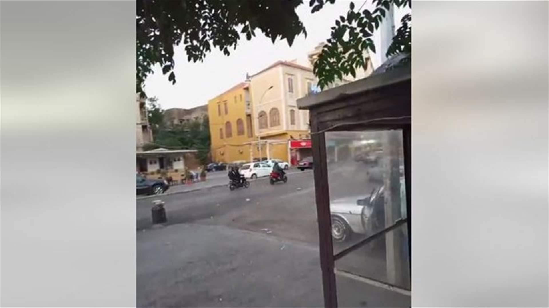 قتلى وجرحى إثر إطلاق ملثّمين النار على محل في طرابلس