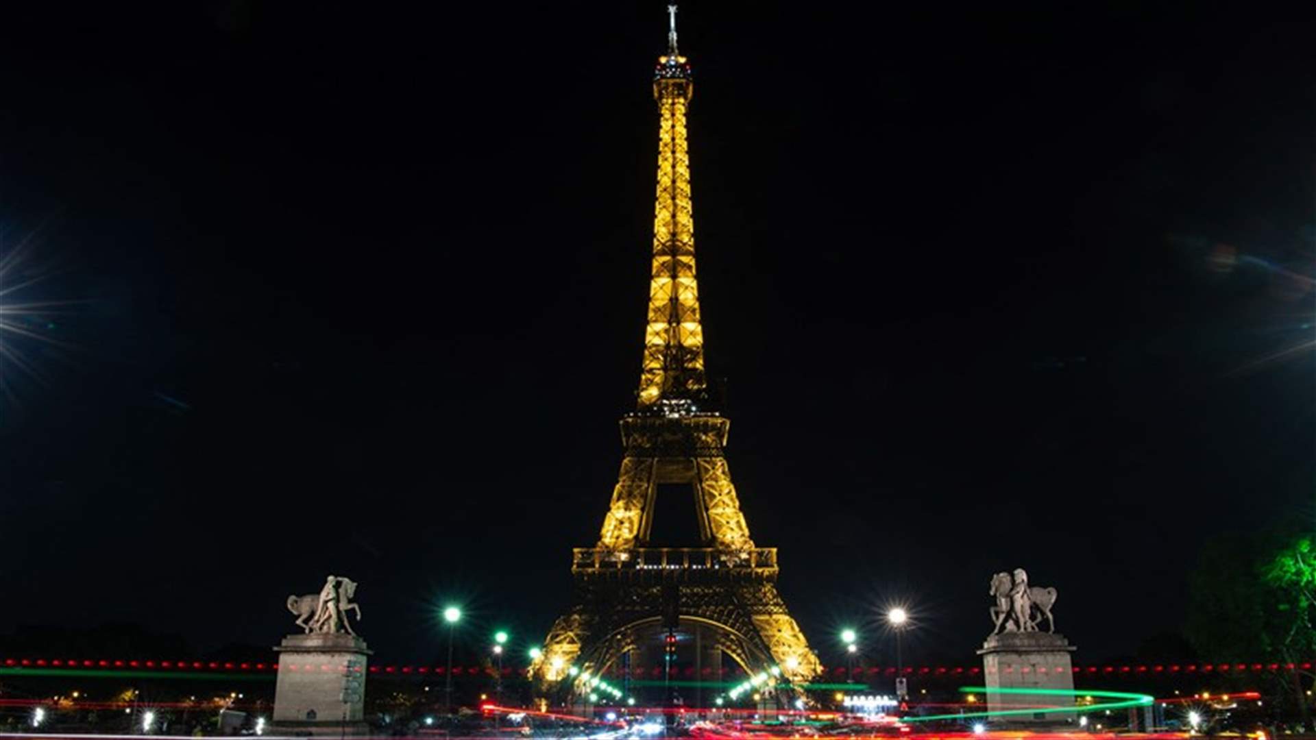 لتوفير الطّاقة...باريس تخطط لإطفاء أضواء برج إيفل مبكراً