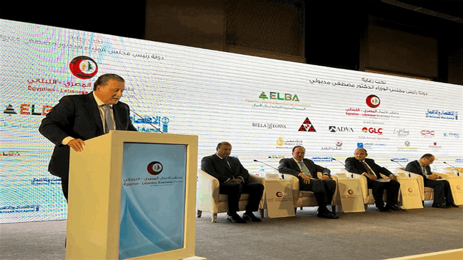 شقير يدعو الدول العربية الى مساعدة لبنان: القطاع الخاص اللبناني لم ولن ييأس!