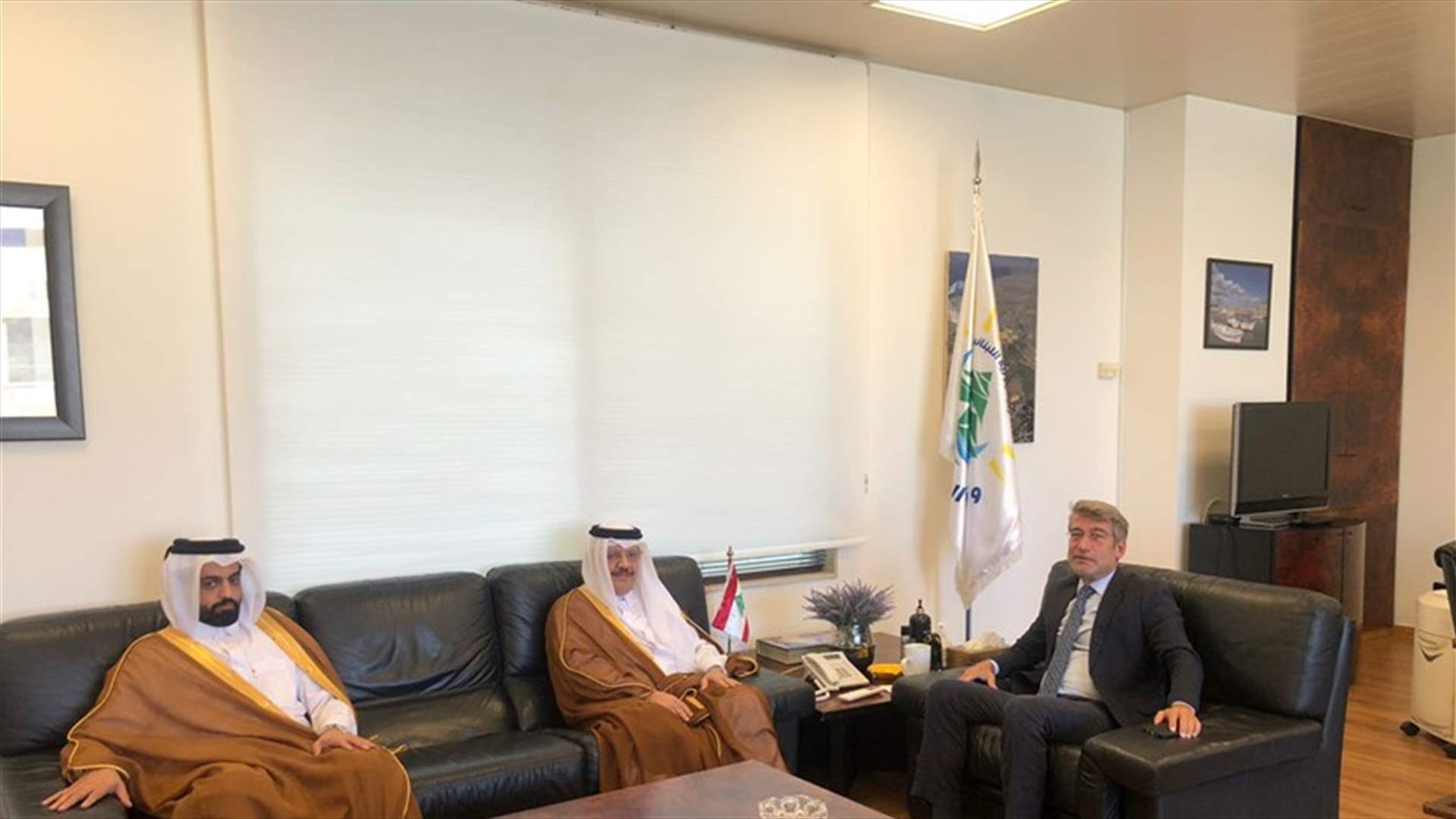 سبل التعاون في قطاع الطاقة والموارد النفطية بين فياض وسفير قطر لدى لبنان