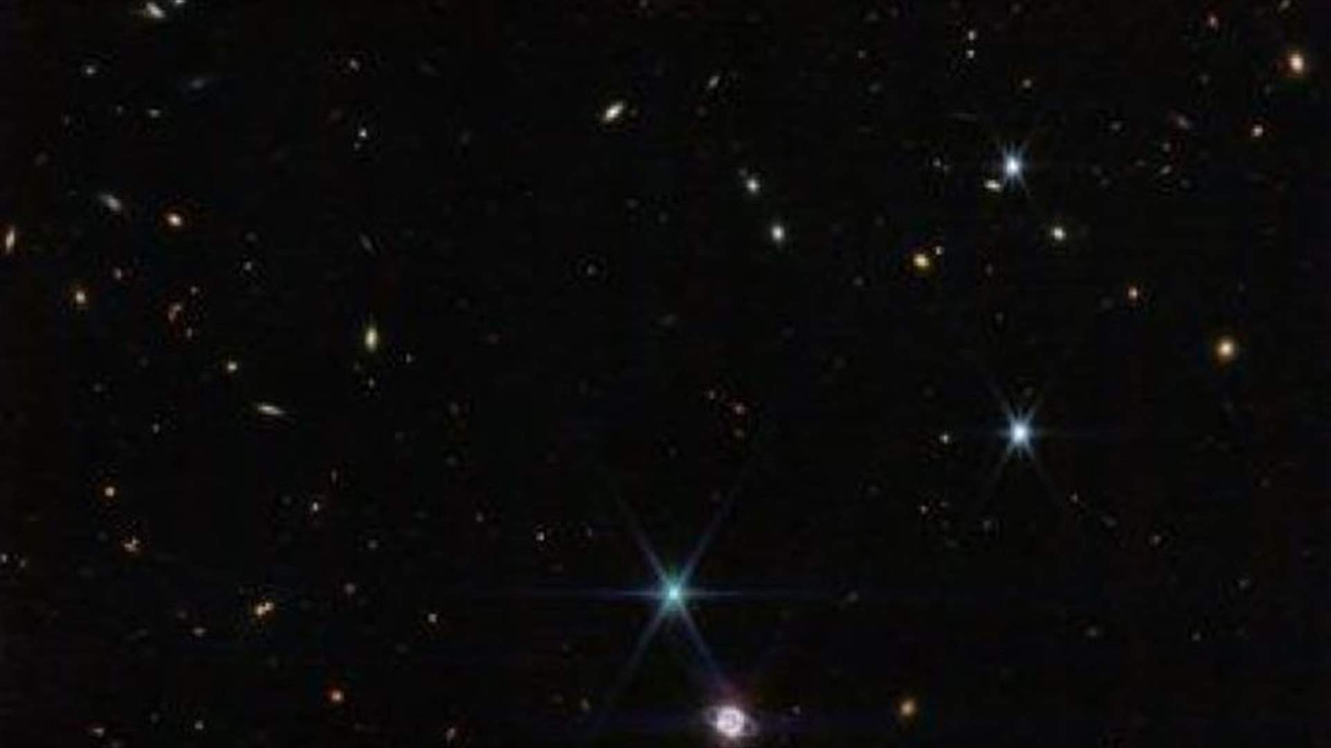 التلسكوب جيمس ويب يلتقط أوضح صور لحلقات نبتون منذ عقود (صور)