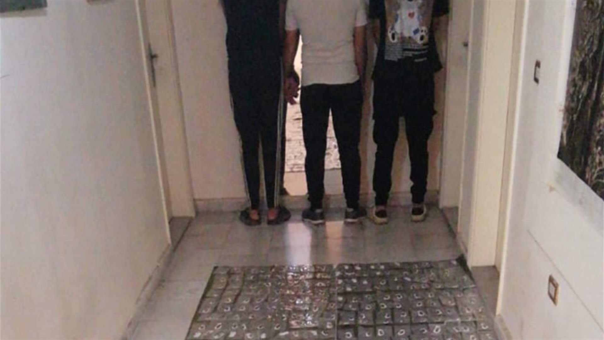 توقيف مطلوبين في صحراء الشويفات لإقدامهم على ترويج المخدرات