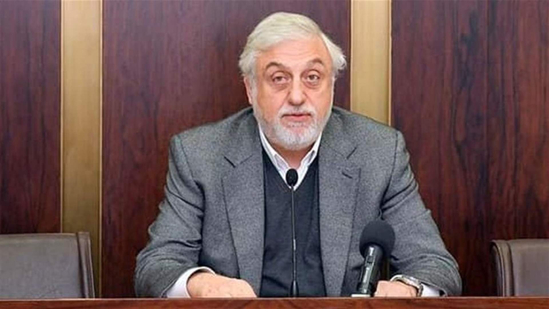 الصمد يقدم للمفتي دريان مذكرة ثوابت وطنية