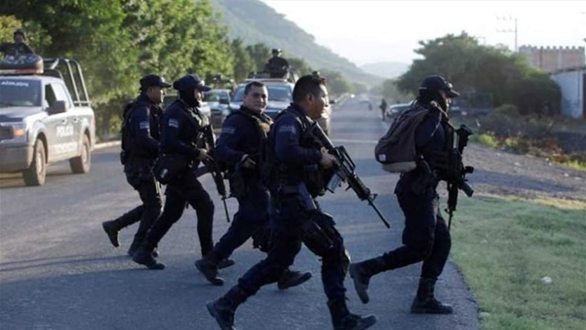 المكسيك توقف أشخاصاً من جنسيات مختلفة ينتمون لطائفة يهودية متطرفة