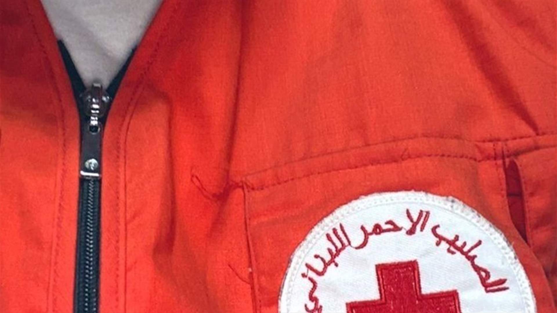 الصليب الأحمر اللبناني تسلم جثة أحد ضحايا &quot;قارب الموت&quot;