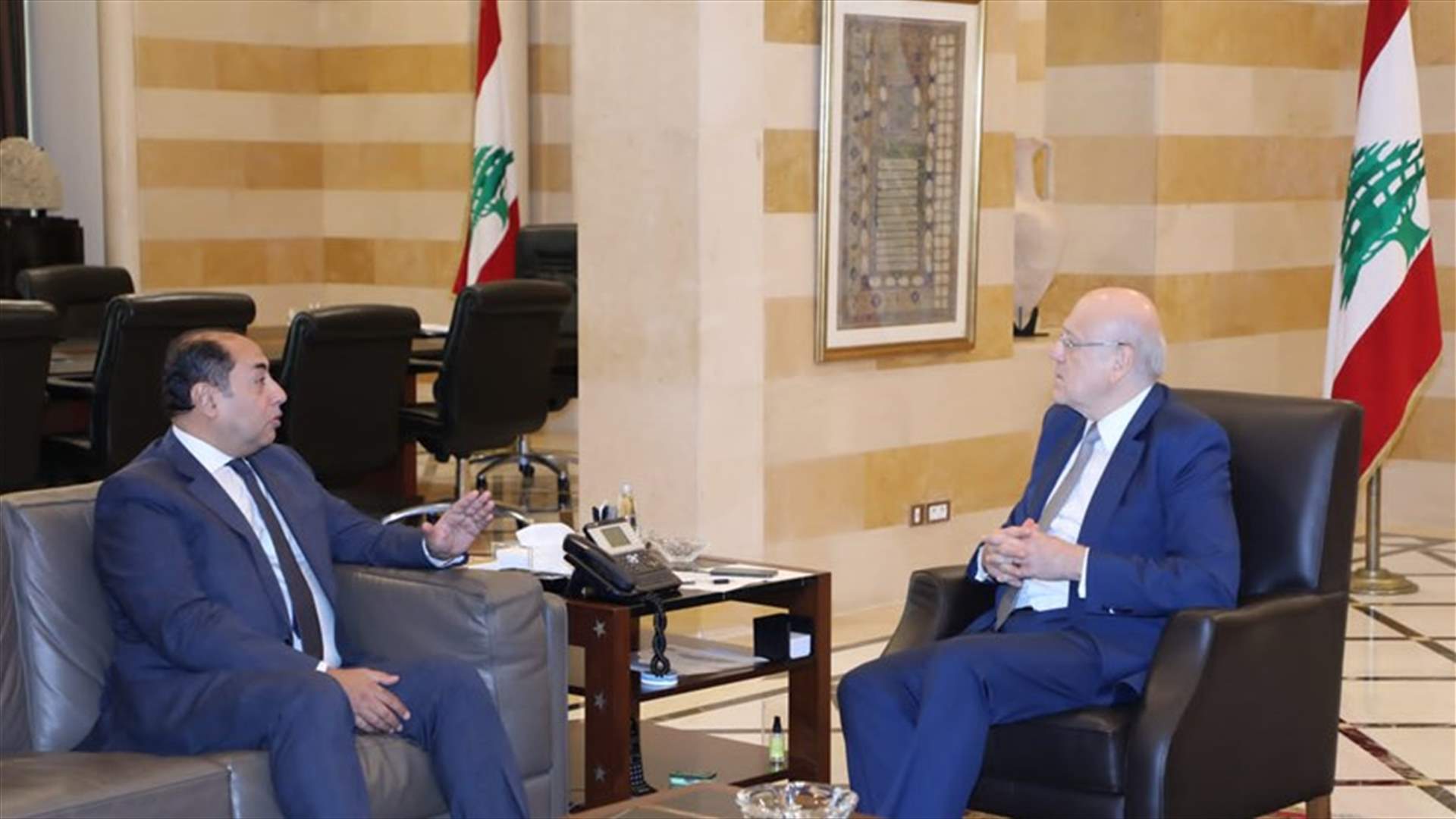 زكي بعد لقائه ميقاتي: على السياسيين اللبنانيين التشاور للوصول الى تفاهمات ليسير البلد على الطريق الصحيح