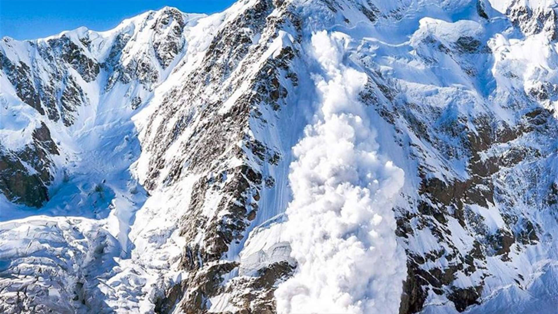 ارتفاع حصيلة الانهيار الثلجي في الجانب الهندي من جبال الهيمالايا إلى 26 قتيلا