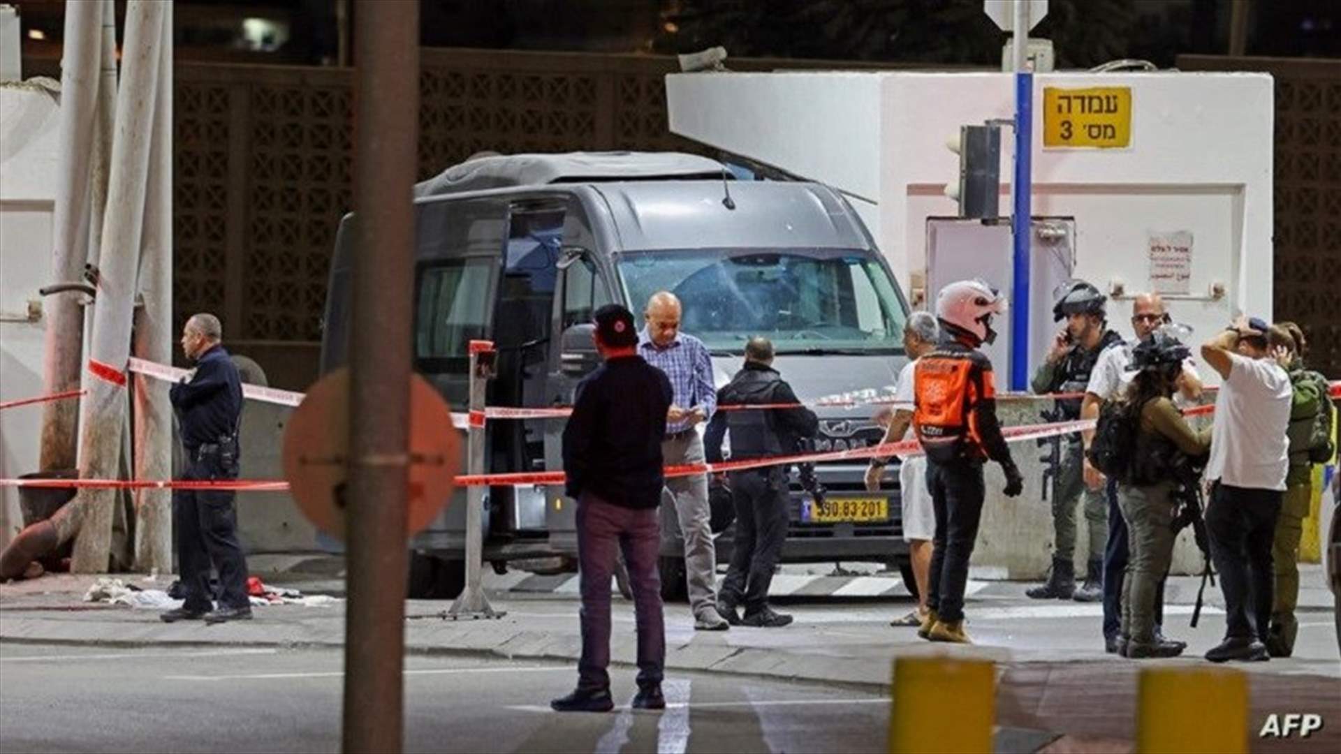 ثلاثة جرحى في إطلاق نار عند نقطة تفتيش في القدس الشرقية
