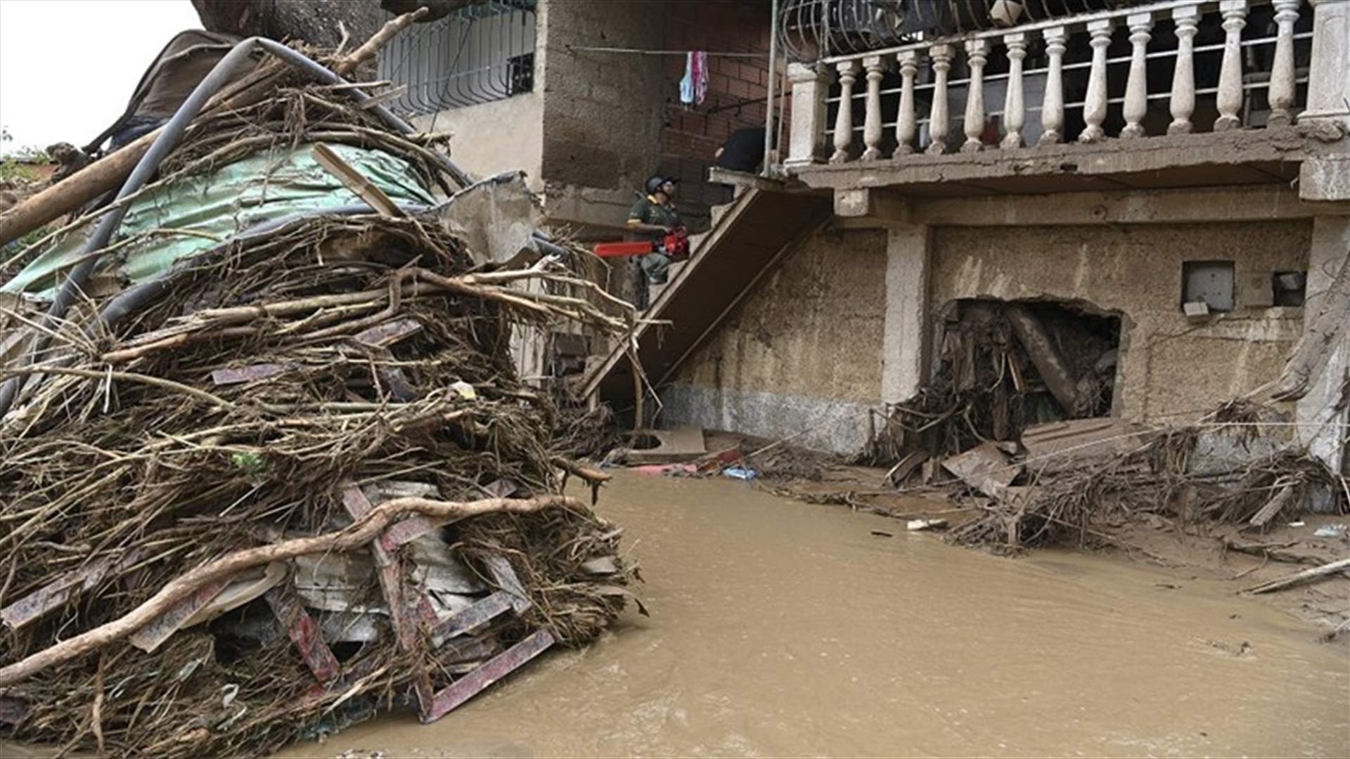 22 قتيلا وأكثر من 50 مفقودا في انزلاق تربة في فنزويلا