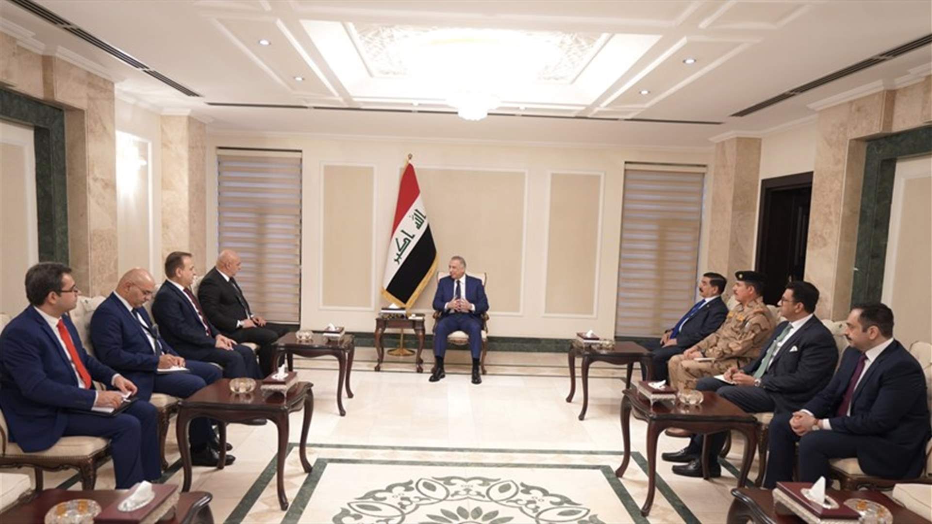 قائد الجيش عرض مع الكاظمي في العراق سبل دعم المؤسسة العسكرية