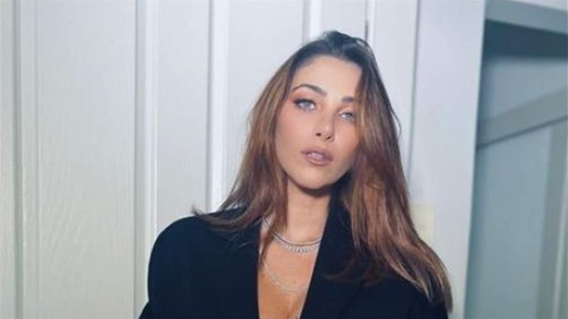 دانييلا رحمة تستعرض خاتماً من الالماس.. والجمهور يعلّق: "مبروك الخطوبة"