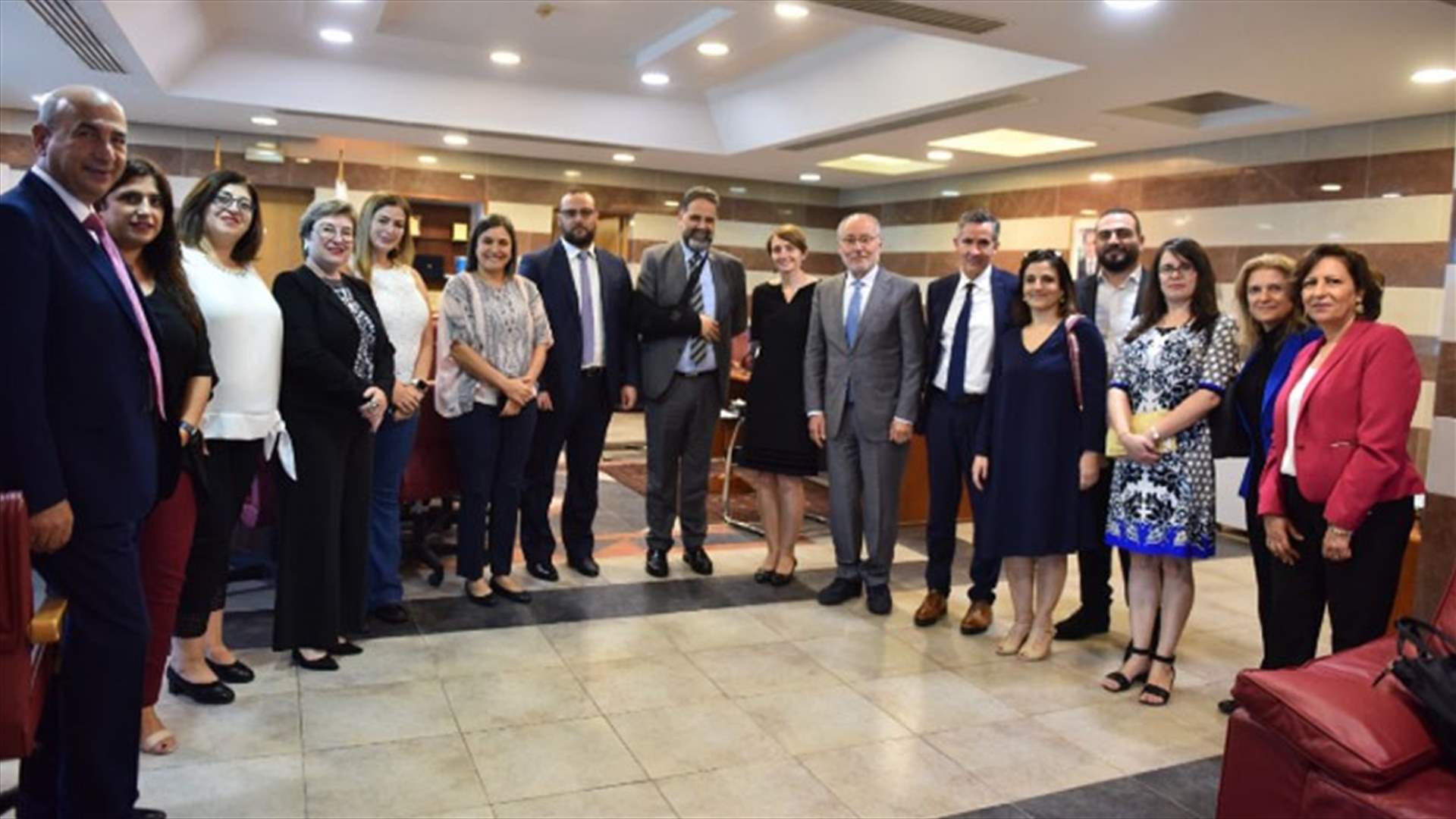إتفاقية شراكة لتدريب الأساتذة عن بعد IFADEM... الحلبي: الهدف الأساسي رفع مستوى المهارات المهنية للمعلمين في الإبتدائي