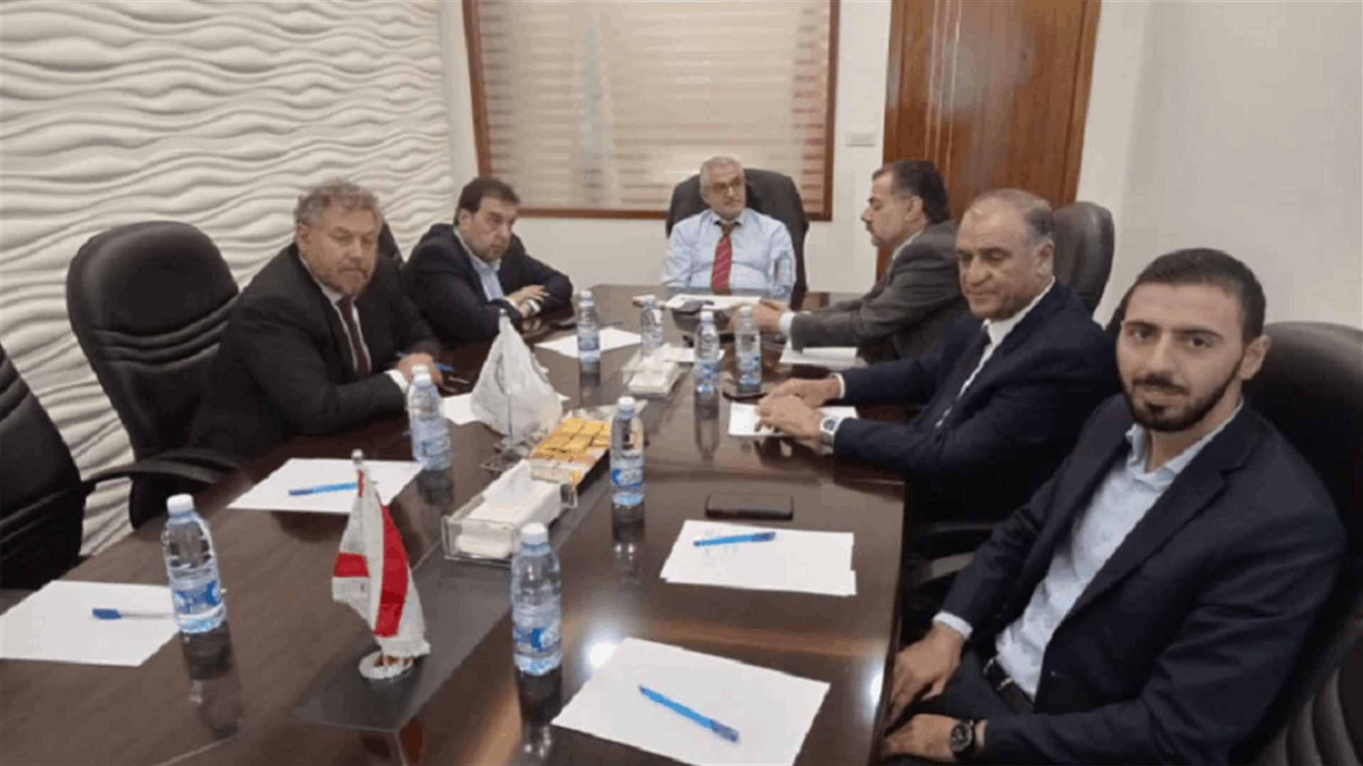 نواب تكتل "الإعتدال الوطني" التقوا افرام في اطار متابعة المناقشات للاتفاق على رئيس الجمهورية