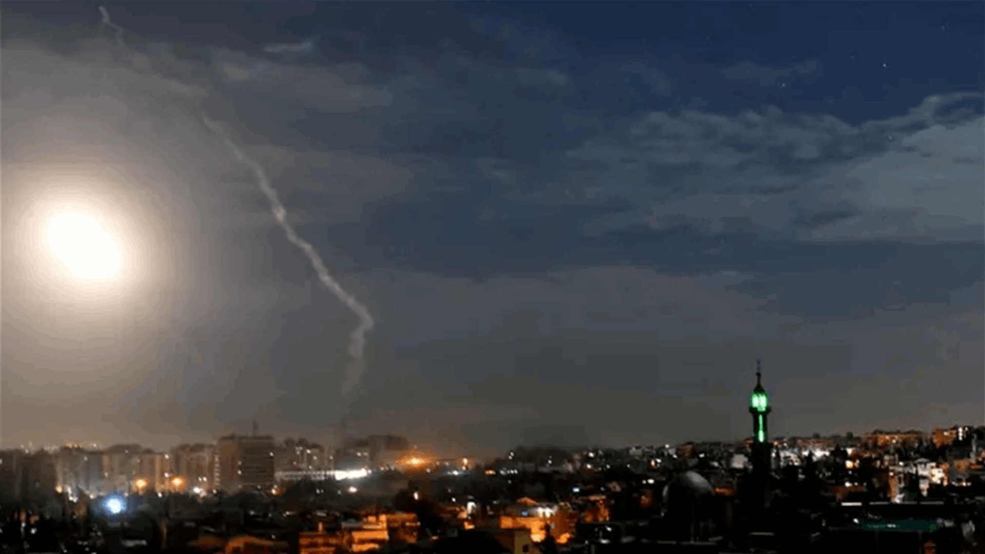 قصف إسرائيلي يستهدف نقاطًا قرب دمشق