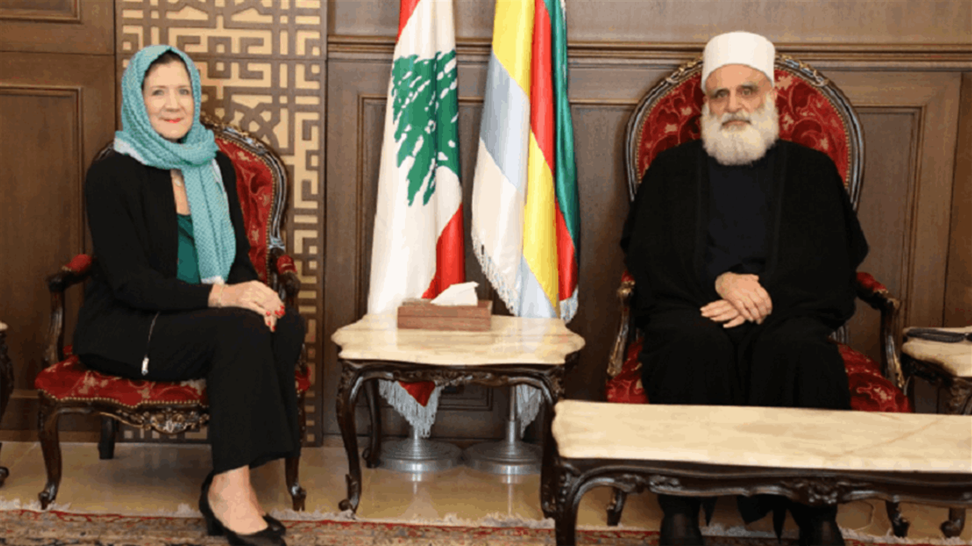 شيخ العقل التقى السفيرة الأميركية... وهذا ما جرى بحثه