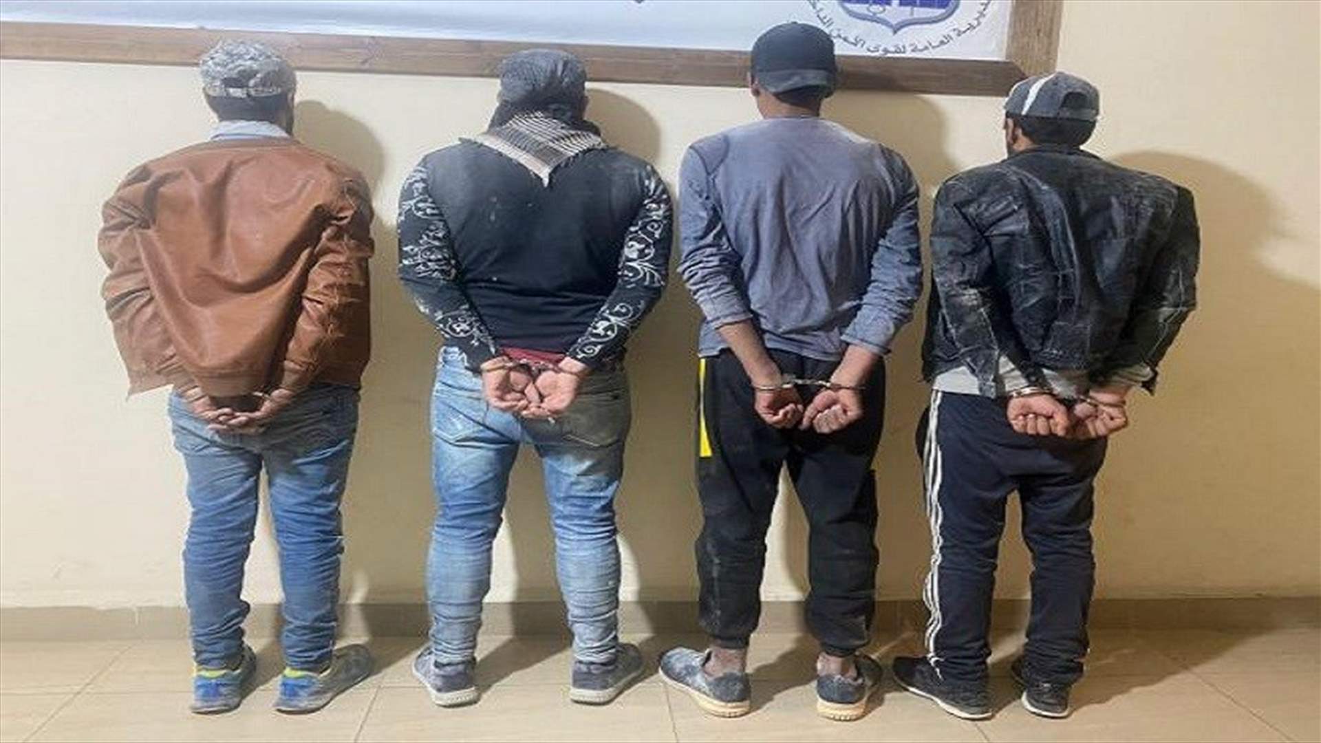مداهمات وكمائن لشعبة المعلومات... وتوقيف أشخاص بجرم ترويج وتعاطي المخدّرات!