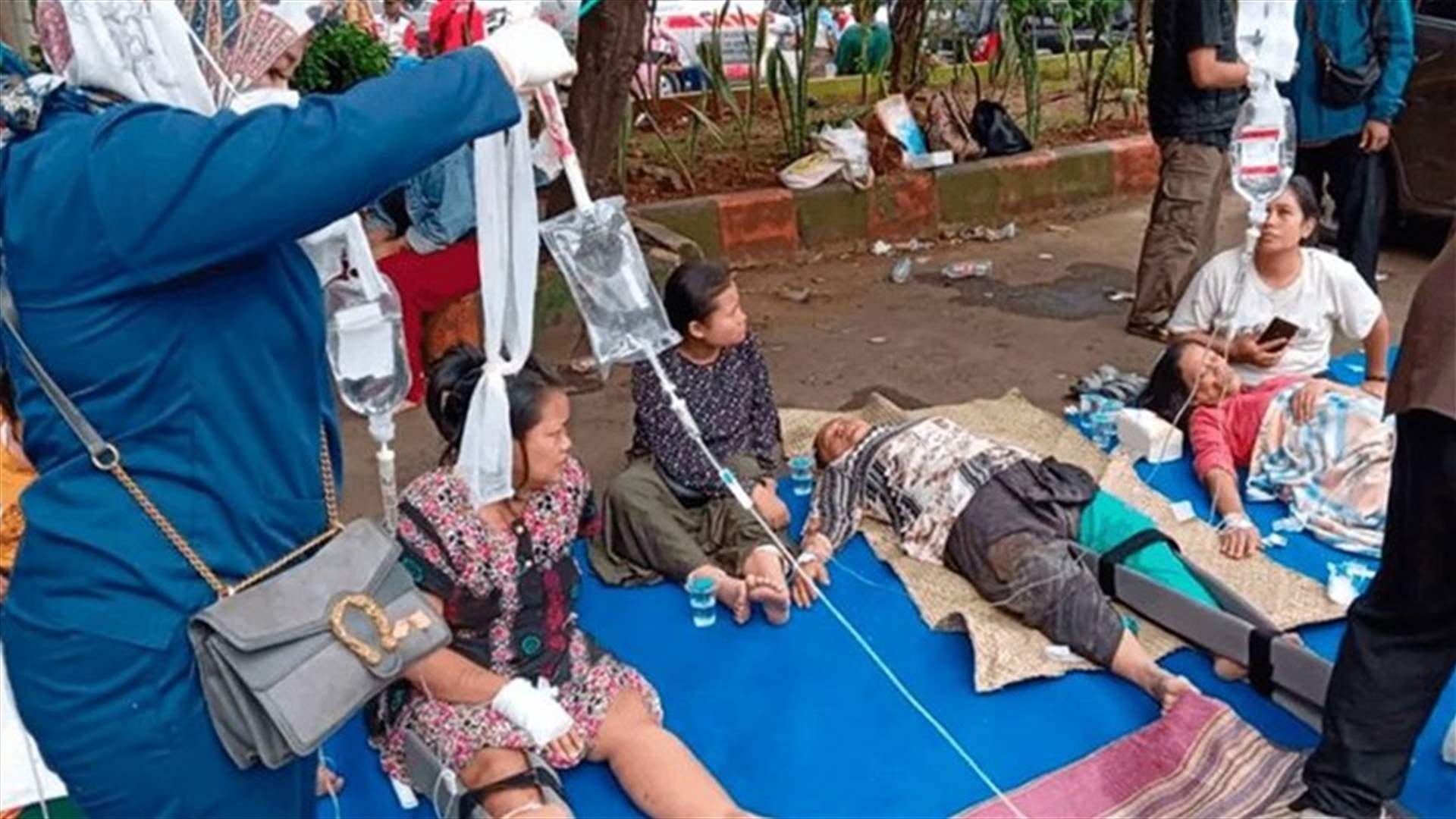 Death toll in Indonesia quake rises to 162