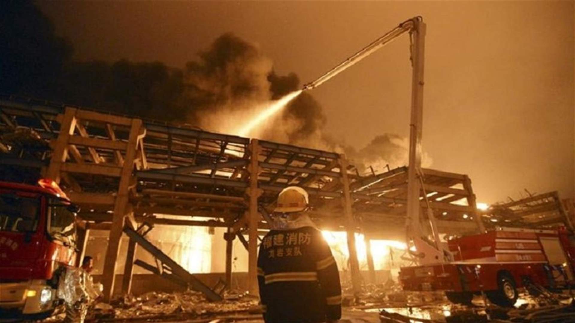 مصرع 36 شخصاً في حريق بمصنع في وسط الصين