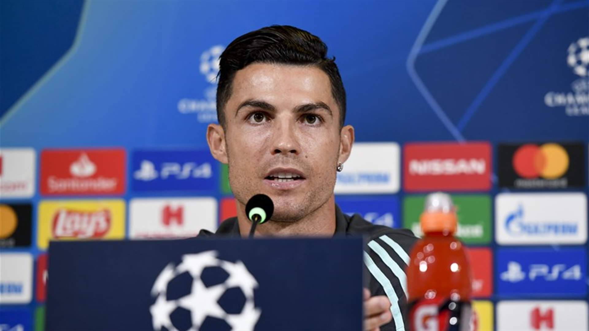 مانشستر يونايتد يفسخ عقد رونالدو &quot;باتفاق متبادل وبمفعول فوري&quot;