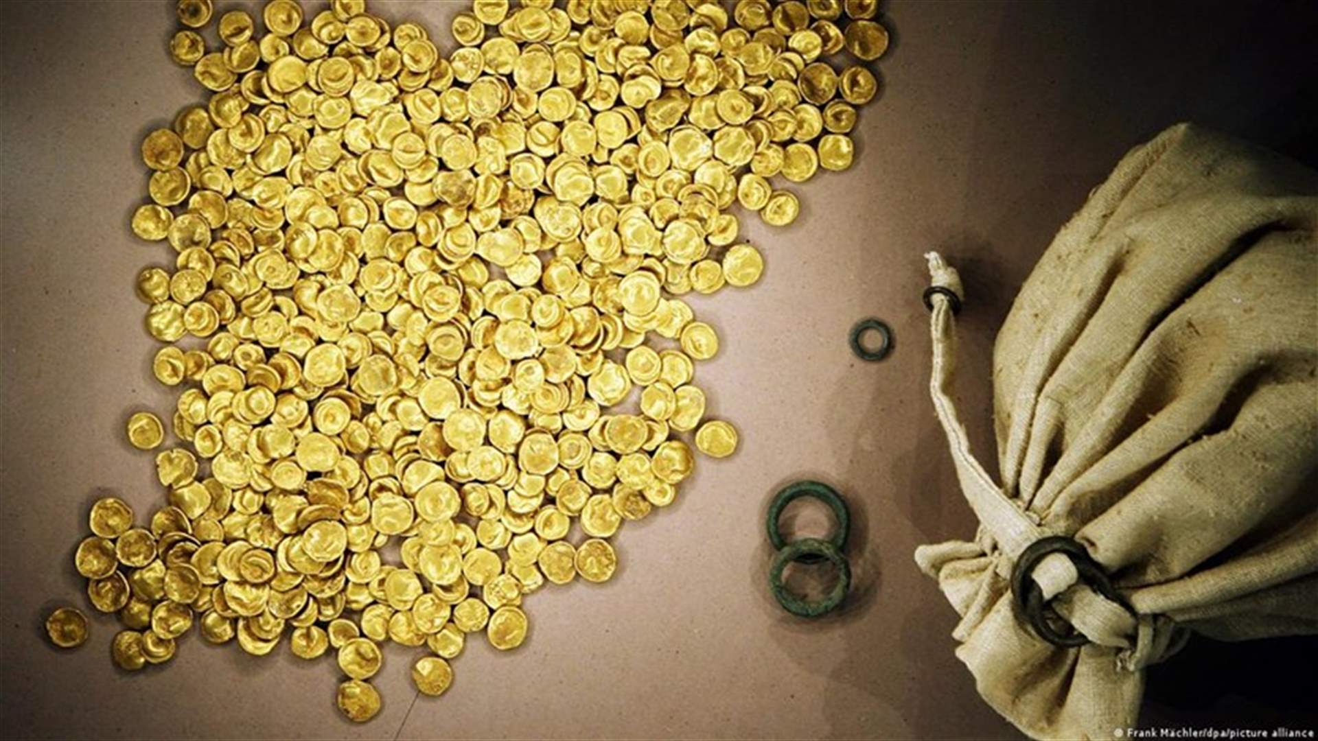 تُقدّر قيمتها بملايين الدولارات... سرقة عملات ذهبية سلتية من متحف ألماني