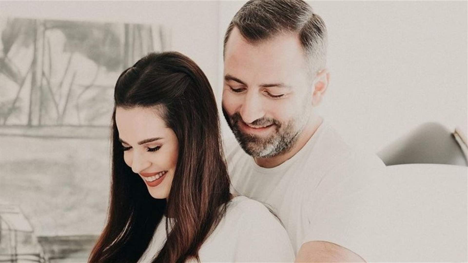 نيكول الحجل حامل في شهرها التاسع... "أجمل هدية لعيد الميلاد..." (صور)