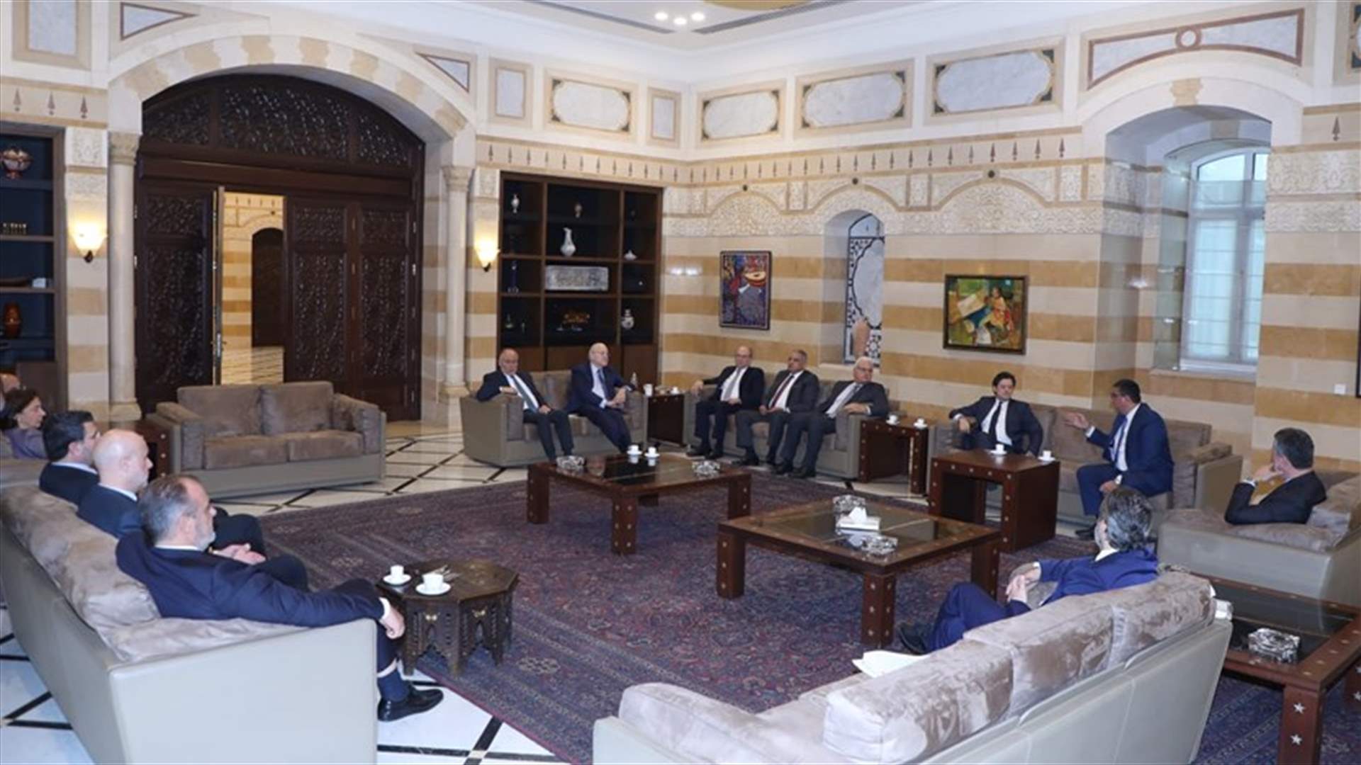 اللقاء التشاوري بين ميقاتي والوزراء قد يستمر الاسبوع المقبل