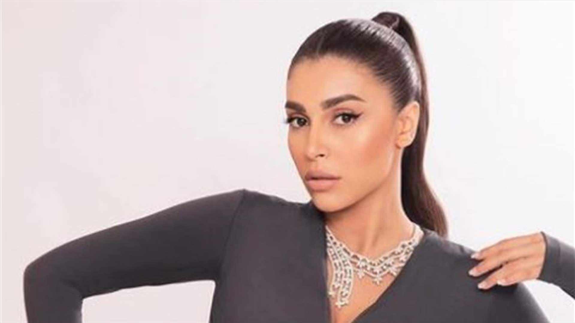 ياسمينا زيتون لسائق الاجرة في نيويورك: تذكّر اسمي سأكون Miss Universe