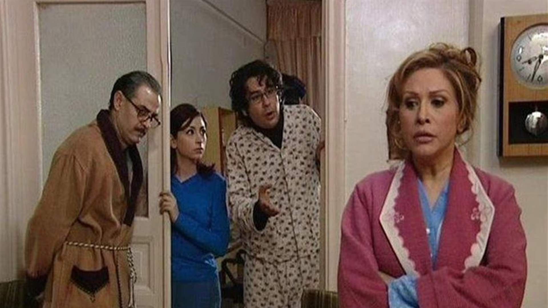 مها المصري تصوّر منزل &quot;الفصول الأربعة&quot; بعد مرور 22 عاماً (فيديو)