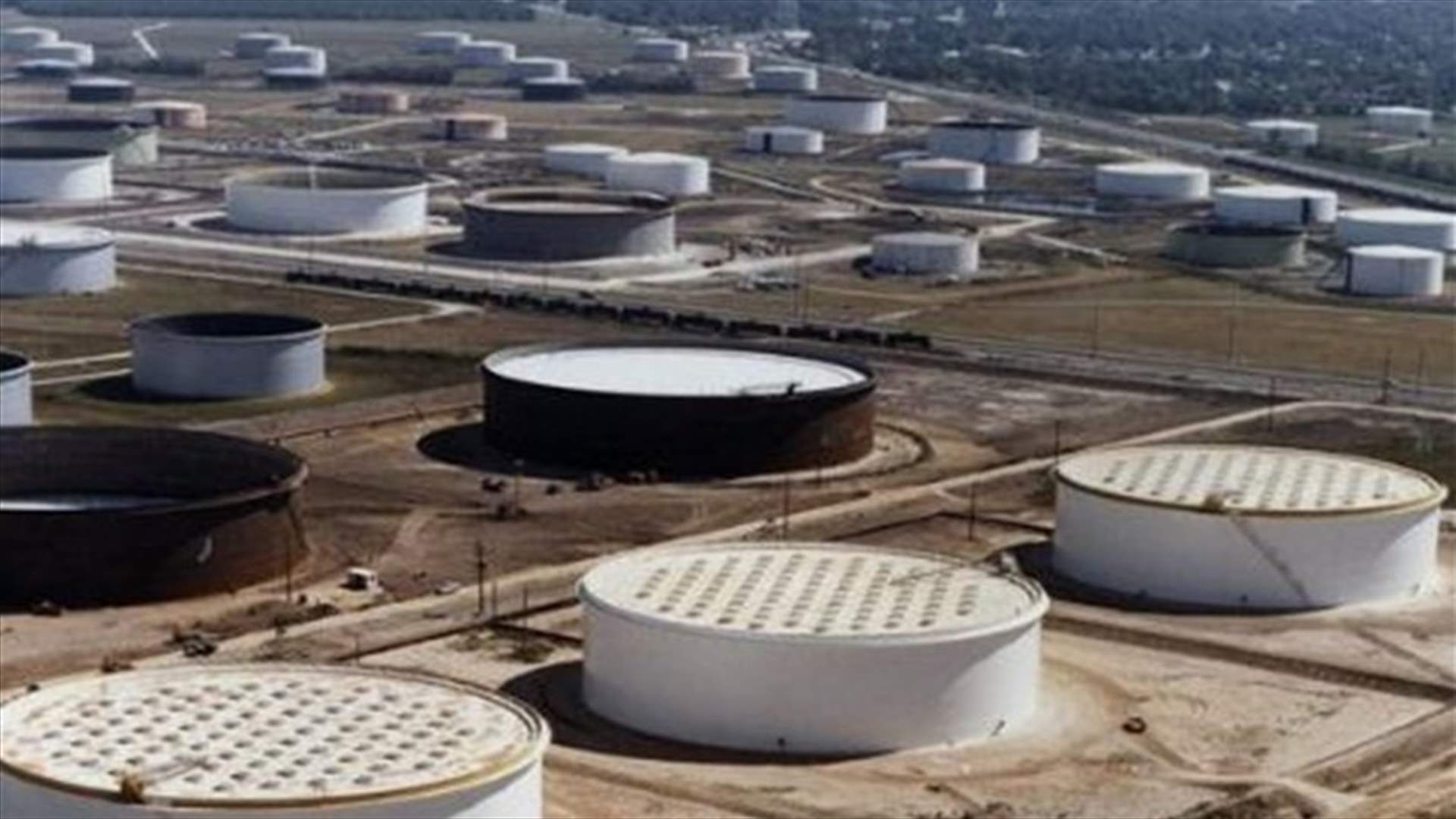 الولايات المتحدة تبدأ إعادة ملء احتياطياتها النفطية الاستراتيجية