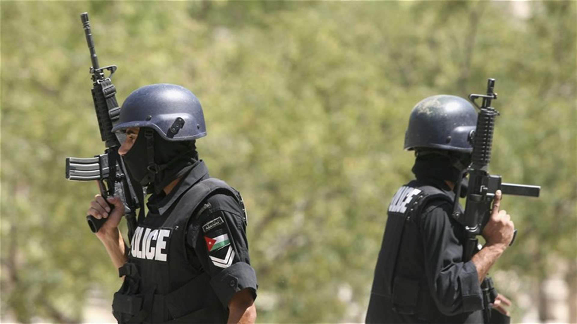 الأمن الأردني يعلن مقتل 3 من أفراده وإصابة 5 خلال مداهمة