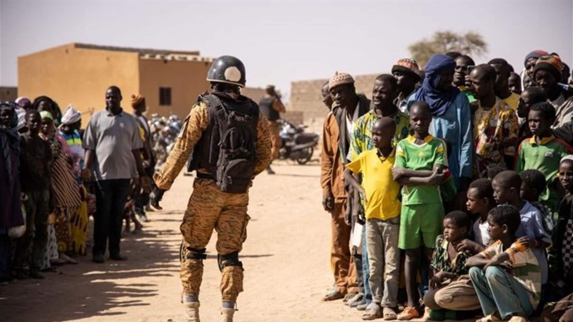 مقتل جنديين وستة مدنيين في هجمات في بوركينا فاسو