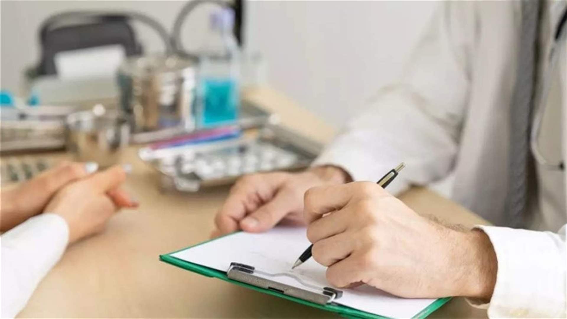 وداعًا لخط الأطباء المعقّد... غوغل تعمل على حل لغز الوصفات الطبية