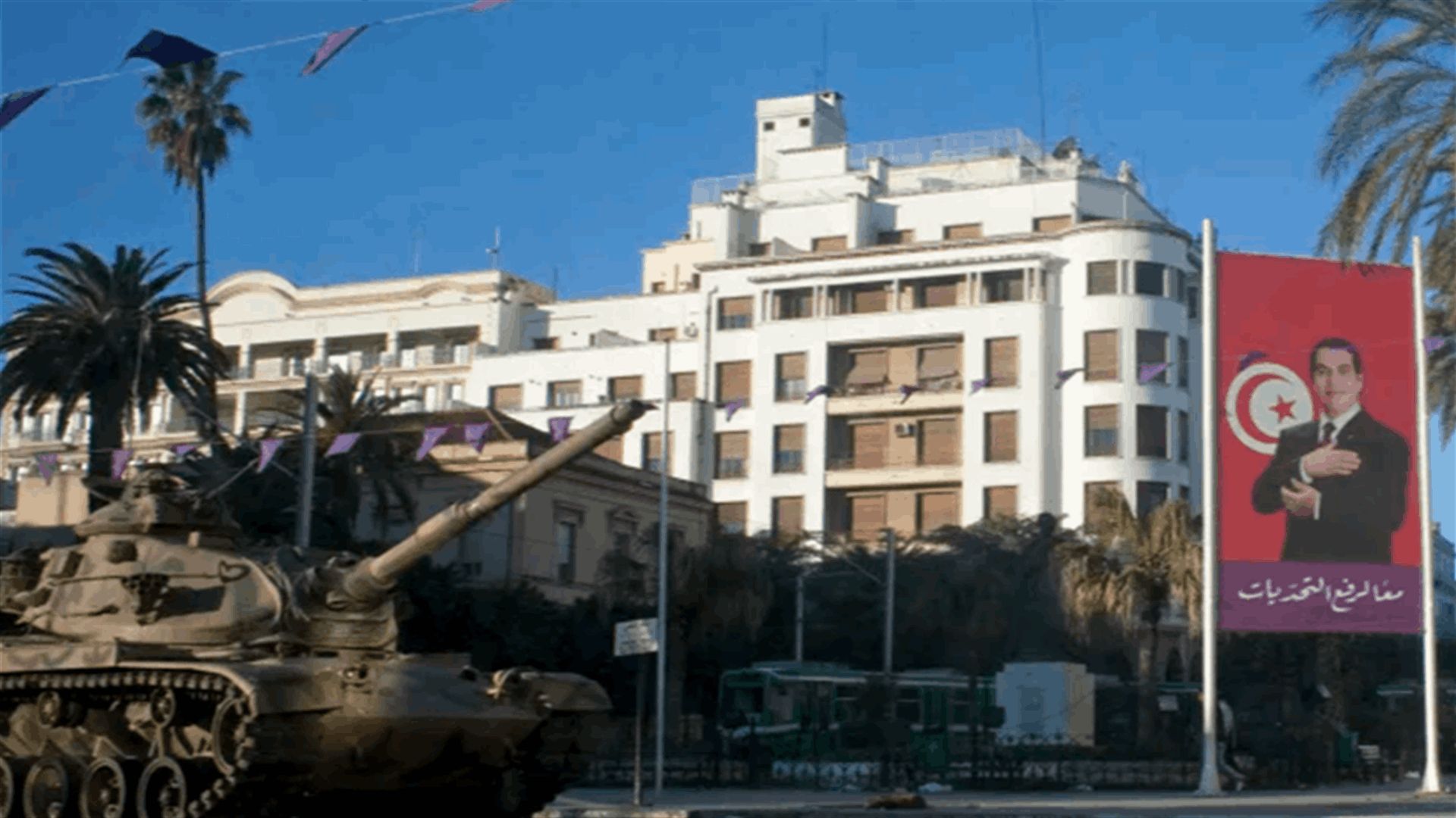 Tunisia's political experiment threatens economic collapse