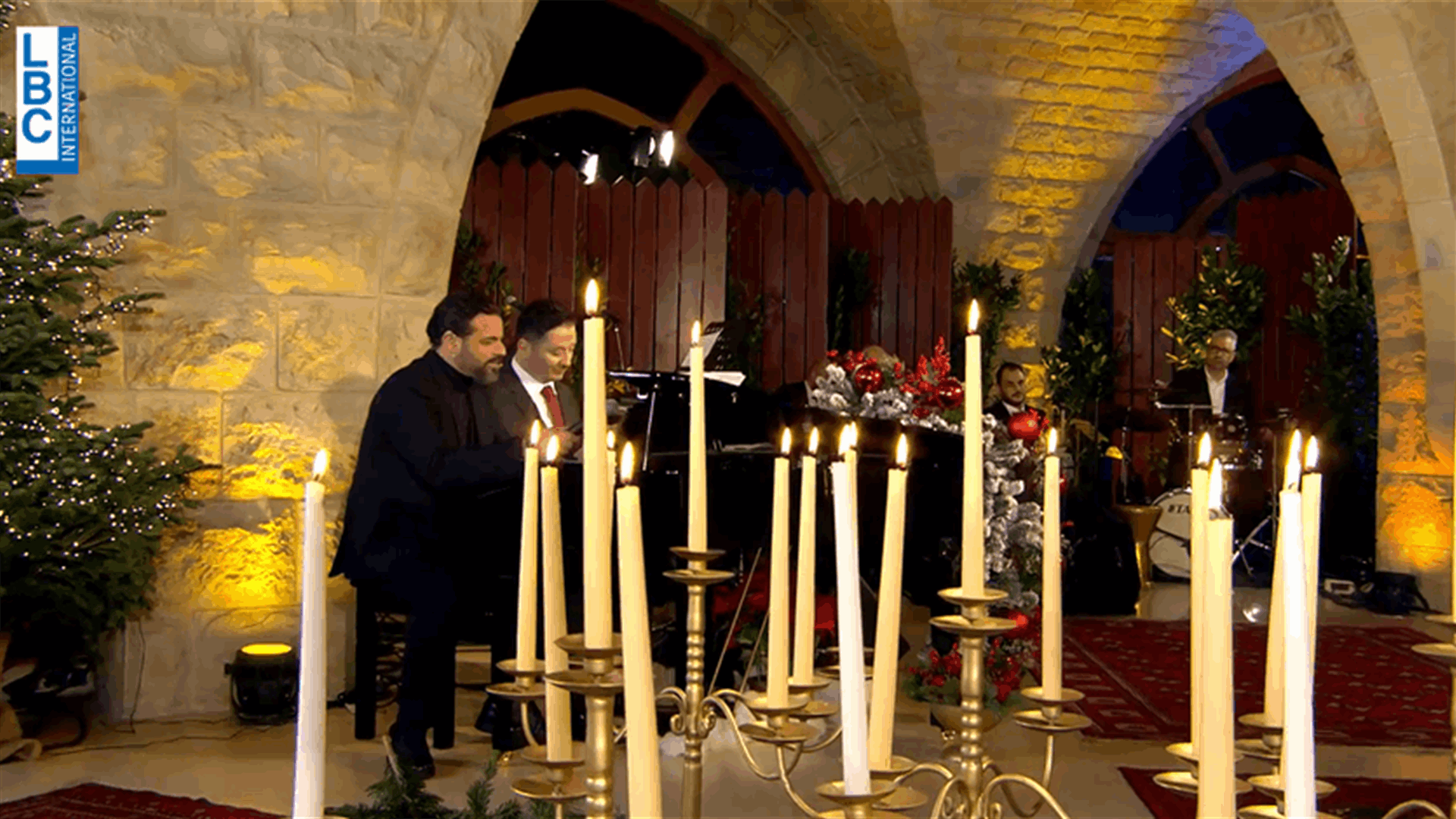 في ليلة عيد الميلاد... يوسف الخال يؤدي أغنية "عيّد الليل" ومن اختار للتمثيل معه؟ (فيديو)