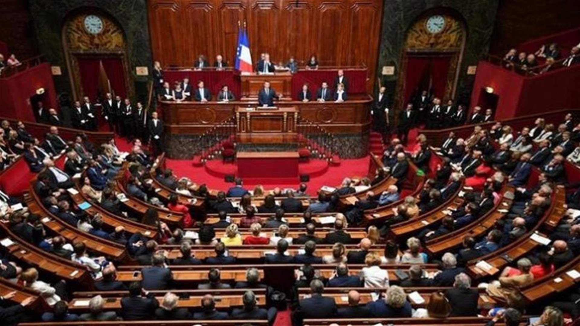نواب ومسؤولون فرنسيون يطالبون ماكرون بـ"ضمان أمن" الأرمن في قره باغ