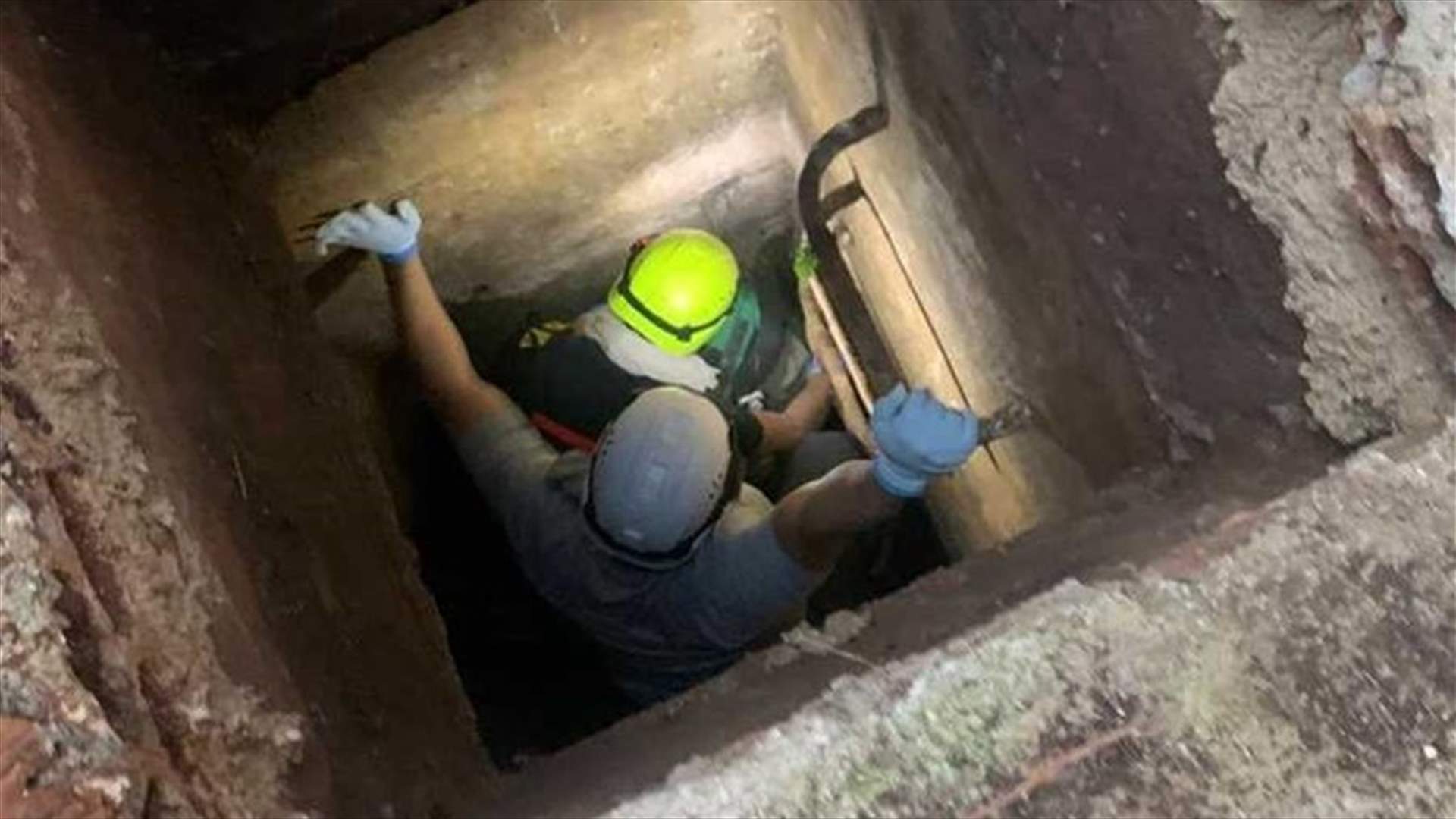إنقاذ مواطنة سقطت في مجرى للمياه في الطيونة..