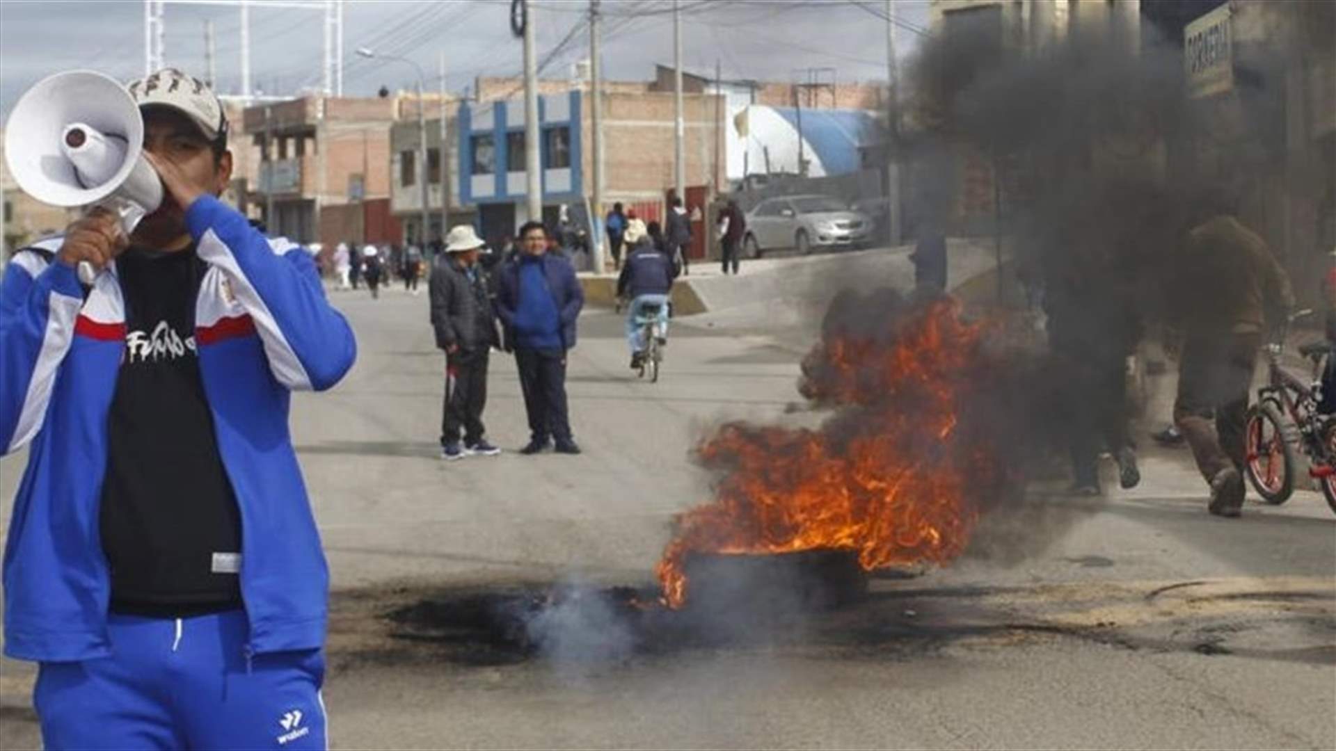 رئيسة البيرو تدعو إلى الحوار لانهاء التظاهرات
