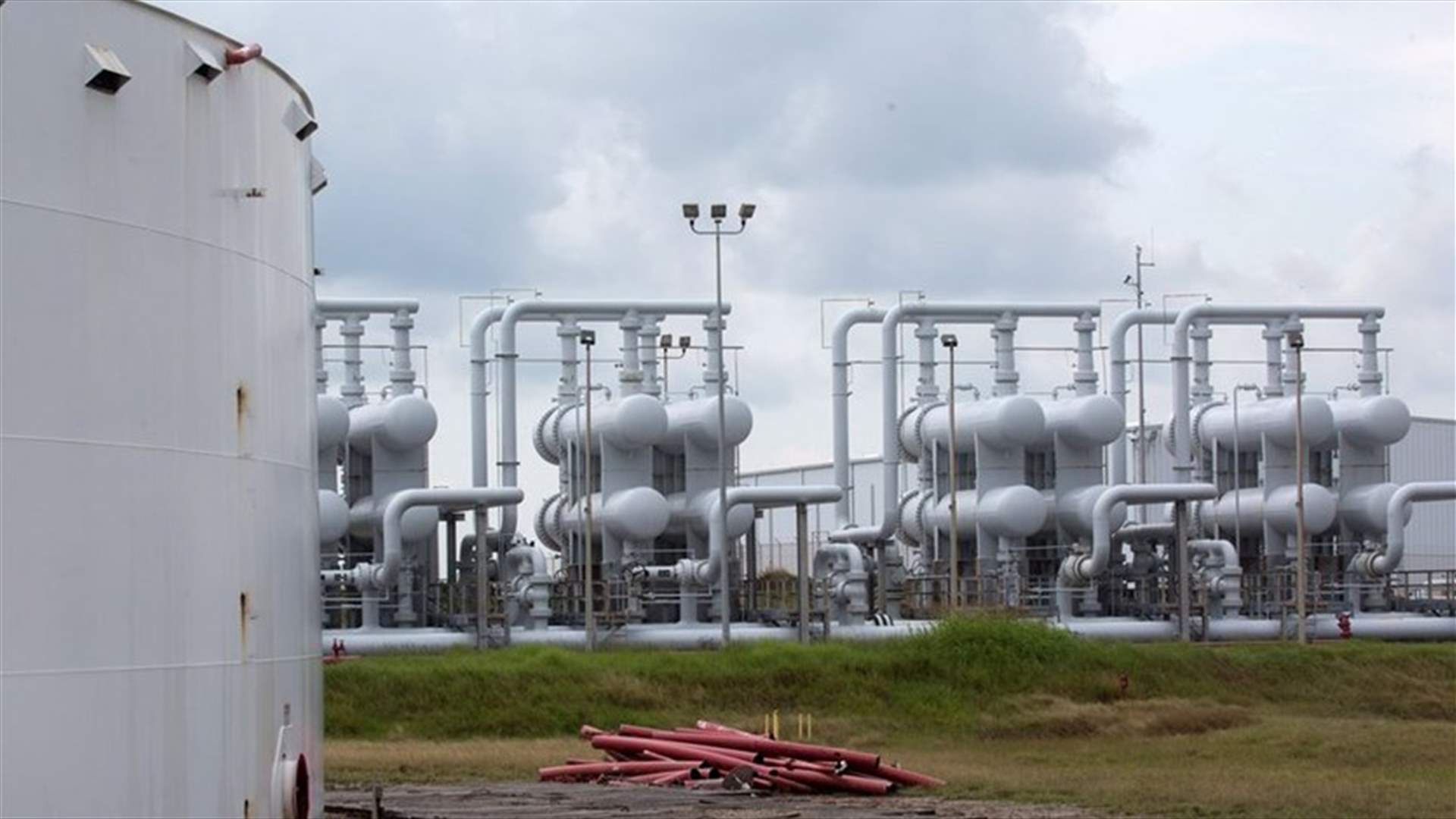 US Department of Energy says rejects initial bids to resupply oil stockpile