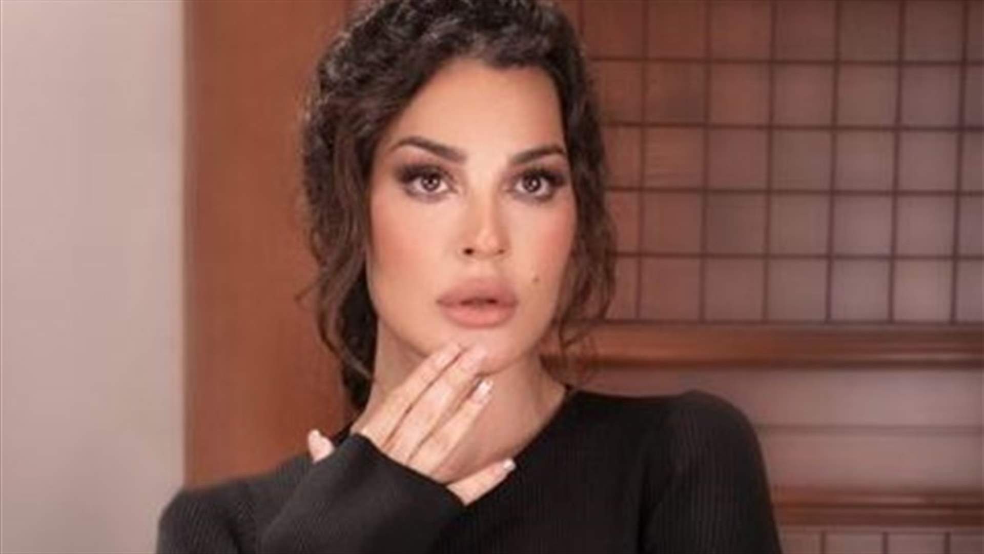 نادين نسيب نجيم تنافس النجوم في تركيا... ترند لساعات بعد ترجمة مسلسلها!